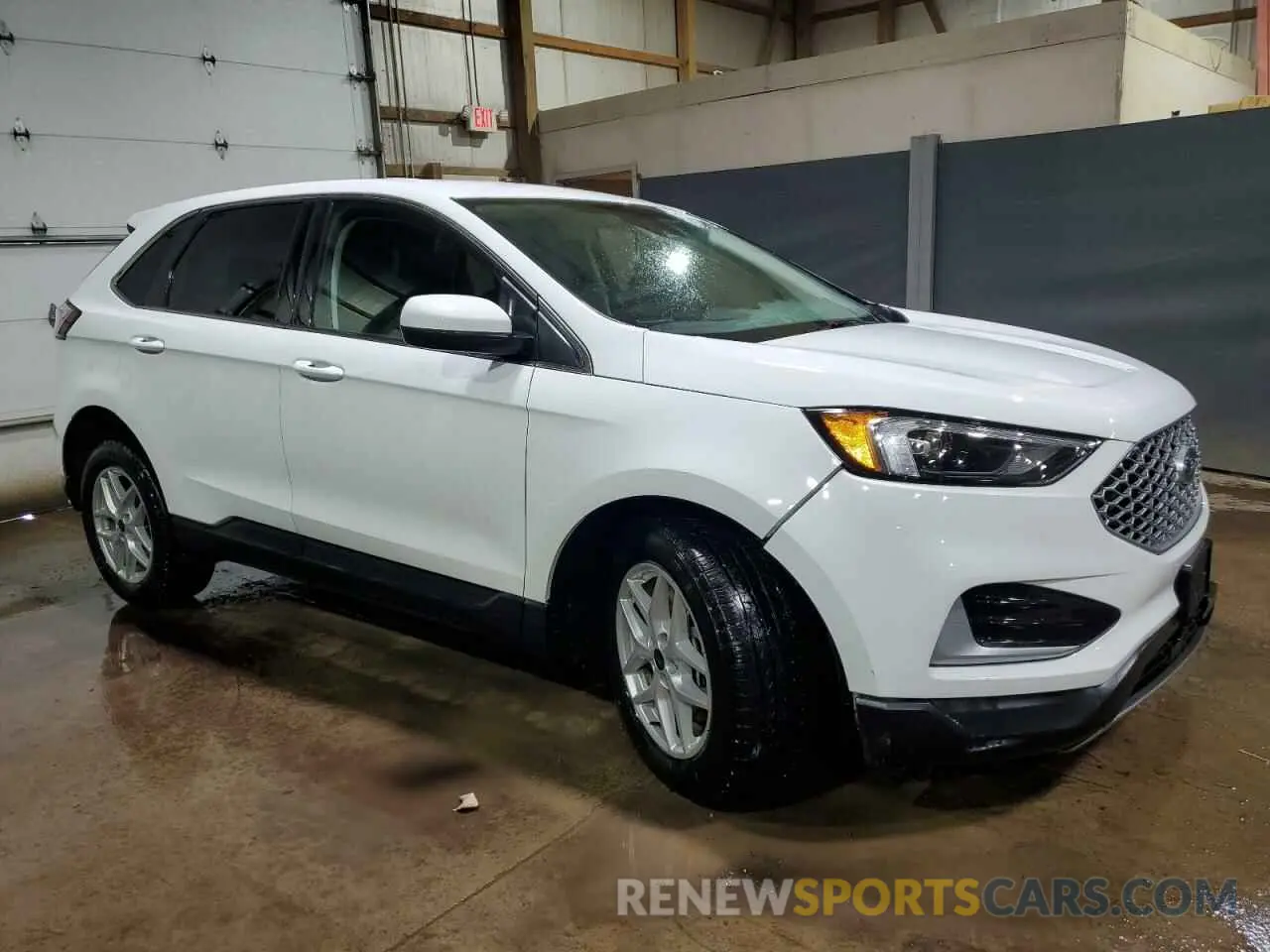 4 fotografías del automóvil dañado 2FMPK4J9XRBA69976 FORD EDGE 2024