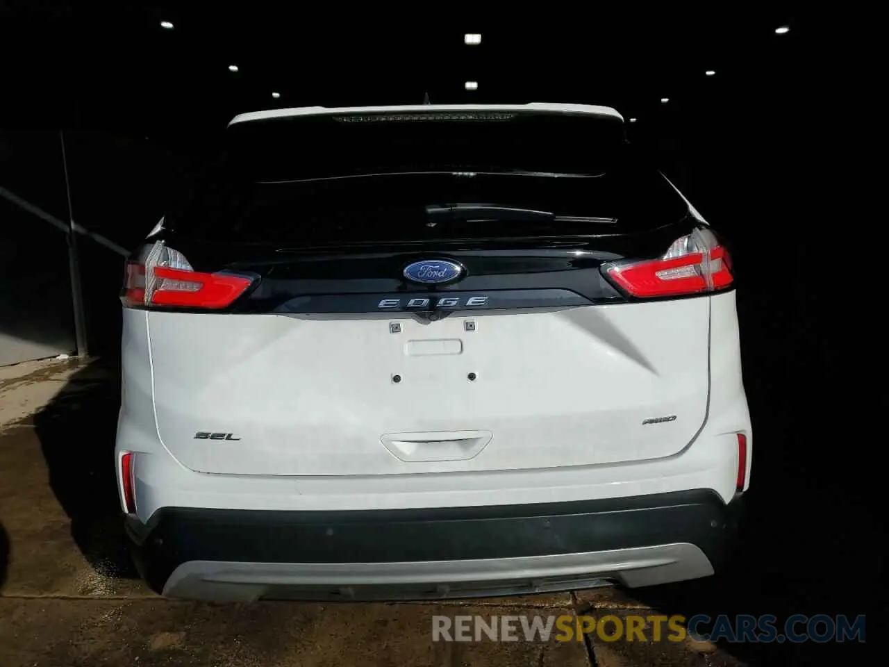 6 fotografías del automóvil dañado 2FMPK4J9XRBA69976 FORD EDGE 2024