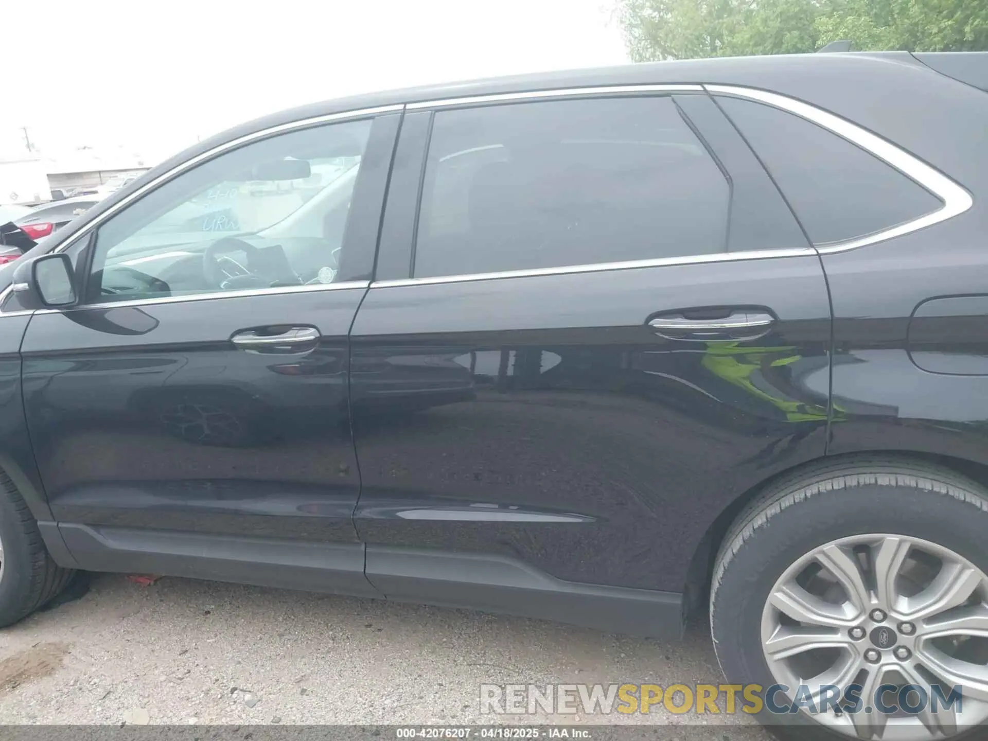14 fotografías del automóvil dañado 2FMPK4K9XRBA90034 FORD EDGE 2024