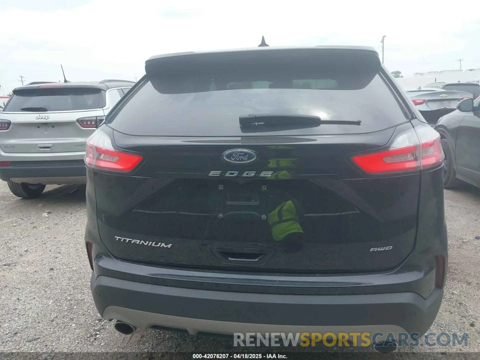 16 fotografías del automóvil dañado 2FMPK4K9XRBA90034 FORD EDGE 2024