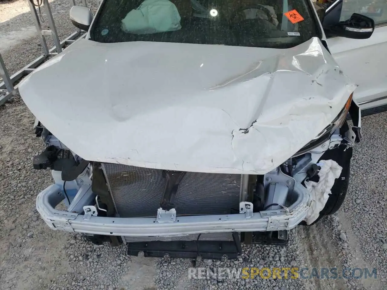 12 fotografías del automóvil dañado 2FMPK4K9XRBB11318 FORD EDGE 2024