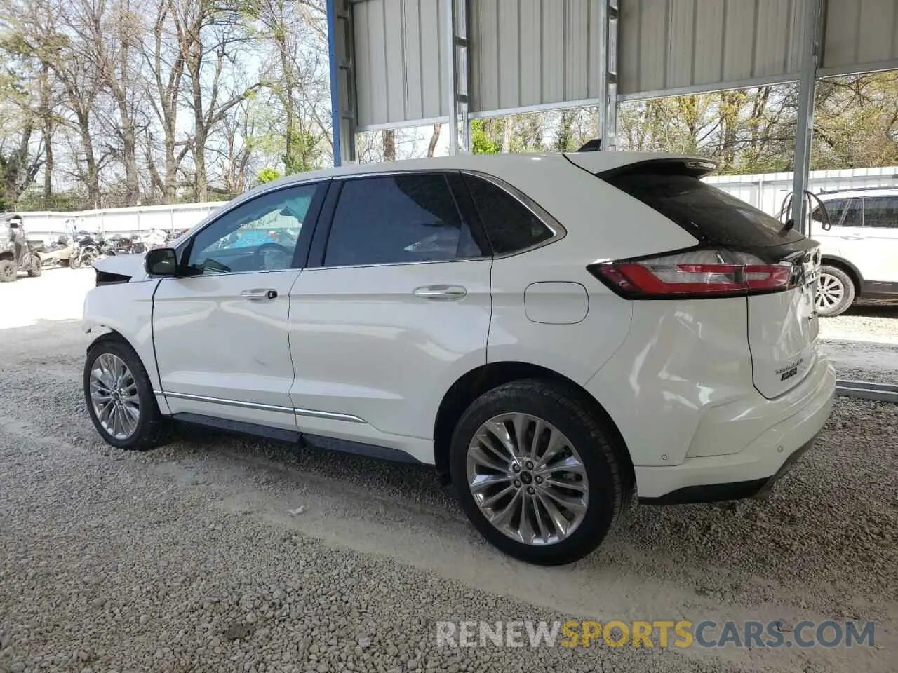 2 fotografías del automóvil dañado 2FMPK4K9XRBB11318 FORD EDGE 2024