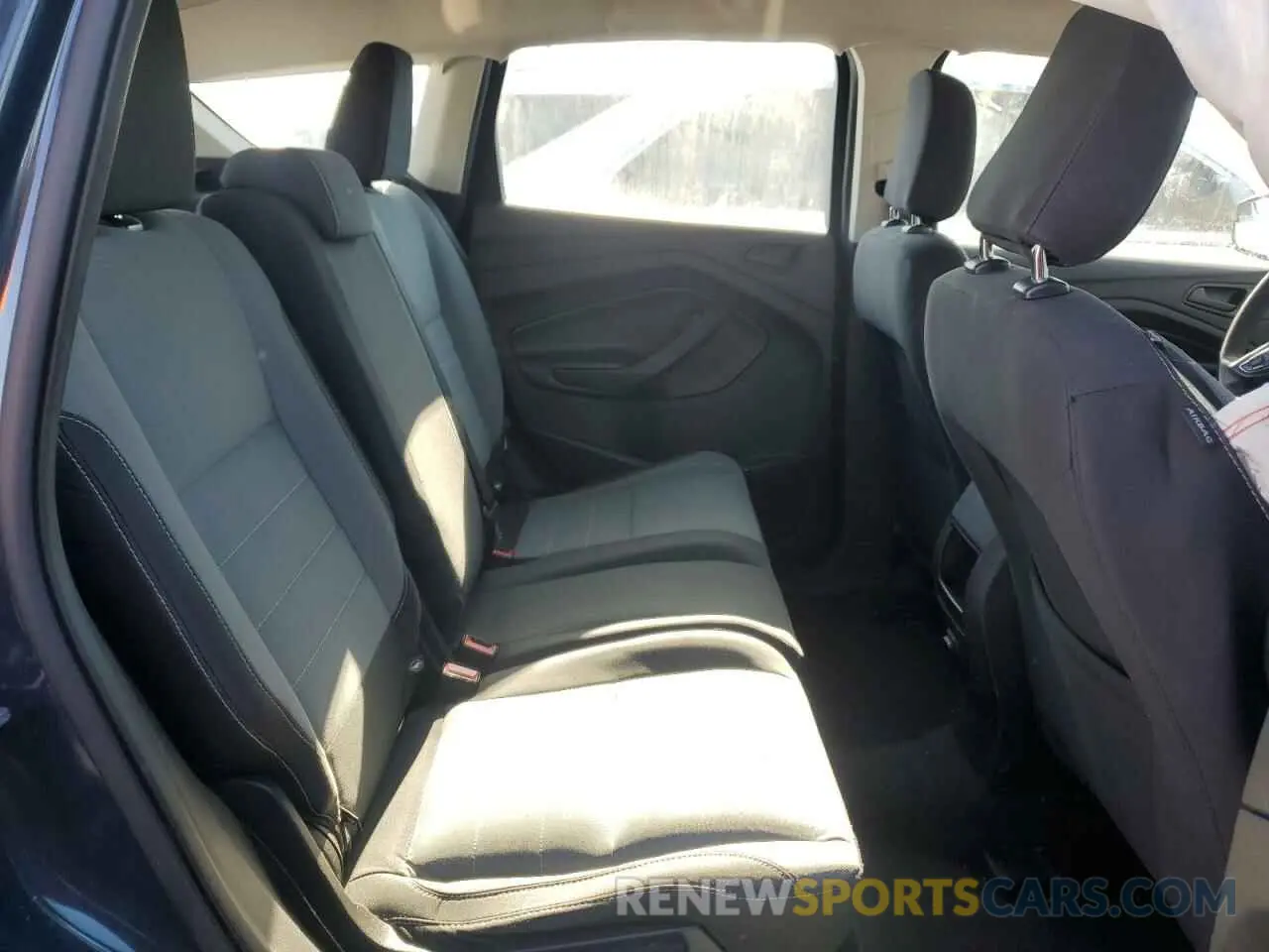 11 fotografías del automóvil dañado 1FMCU0F71KUA02773 FORD ESCAPE 2019