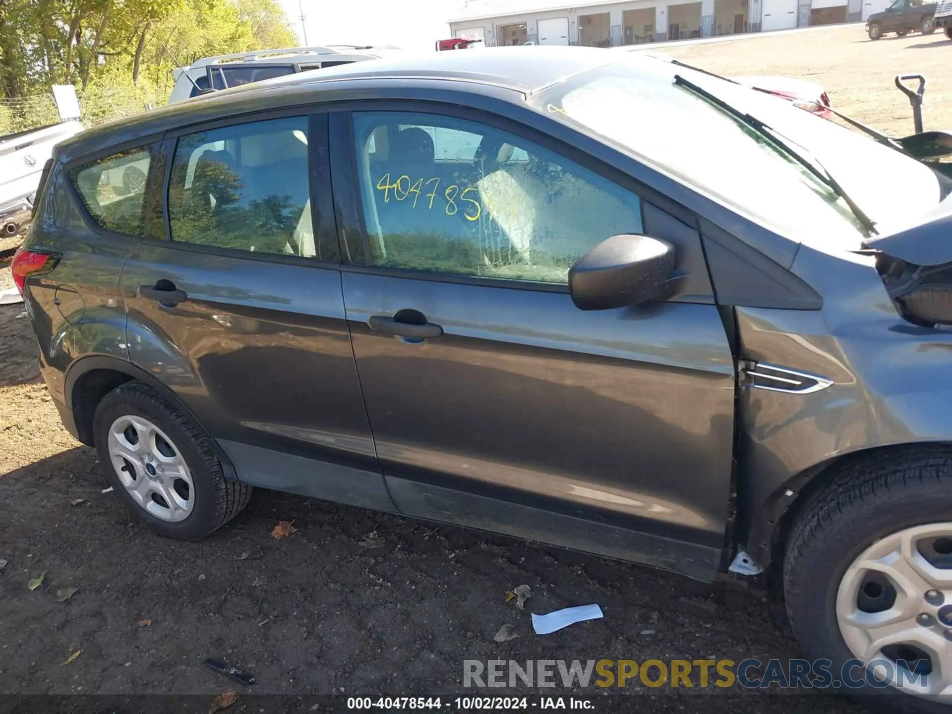 14 fotografías del automóvil dañado 1FMCU0F72KUA51996 FORD ESCAPE 2019
