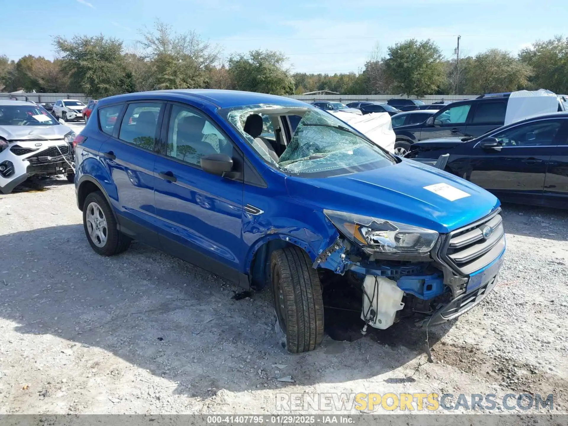 1 fotografías del automóvil dañado 1FMCU0F73KUC57358 FORD ESCAPE 2019