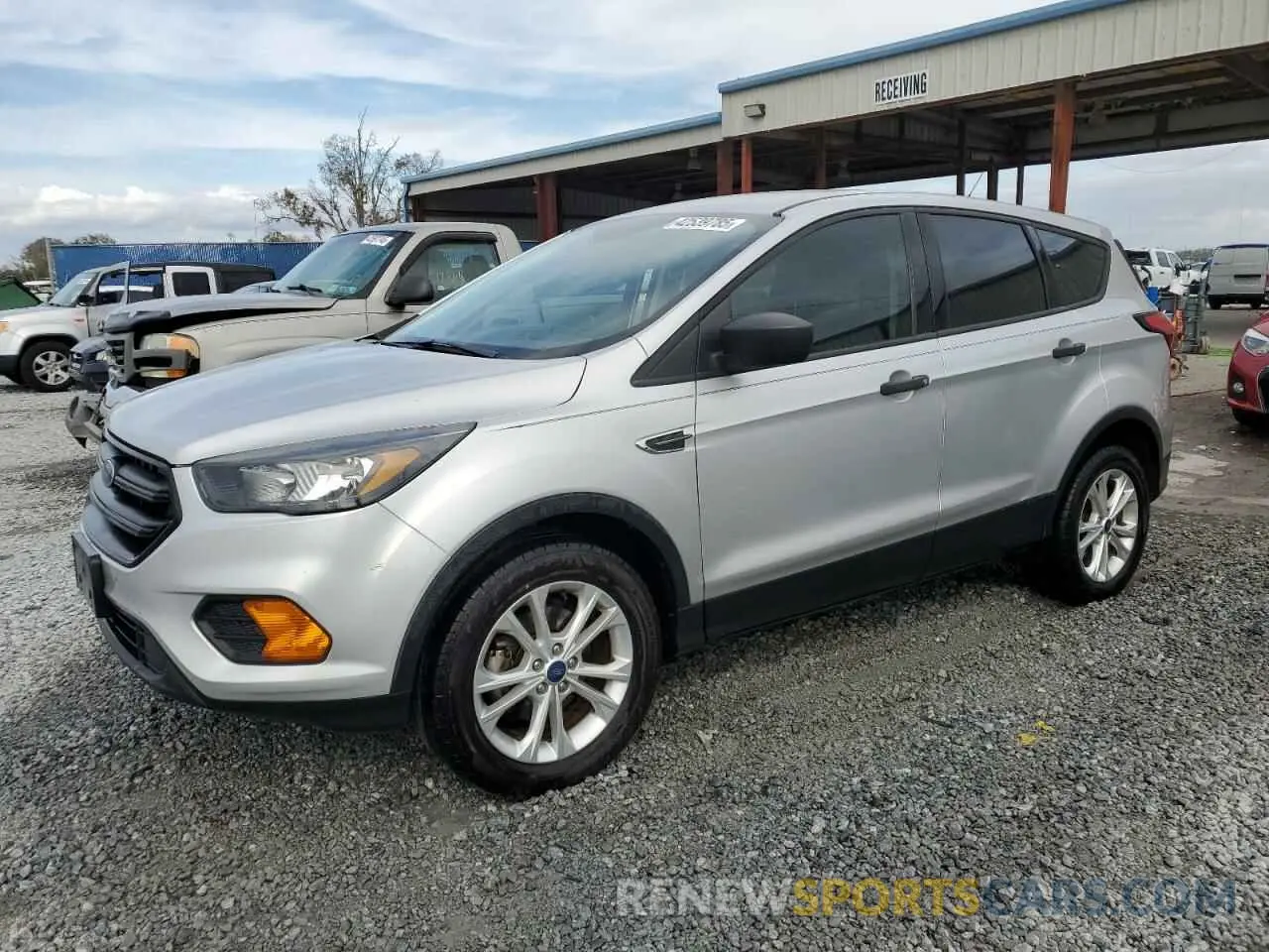 1 fotografías del automóvil dañado 1FMCU0F74KUB58998 FORD ESCAPE 2019