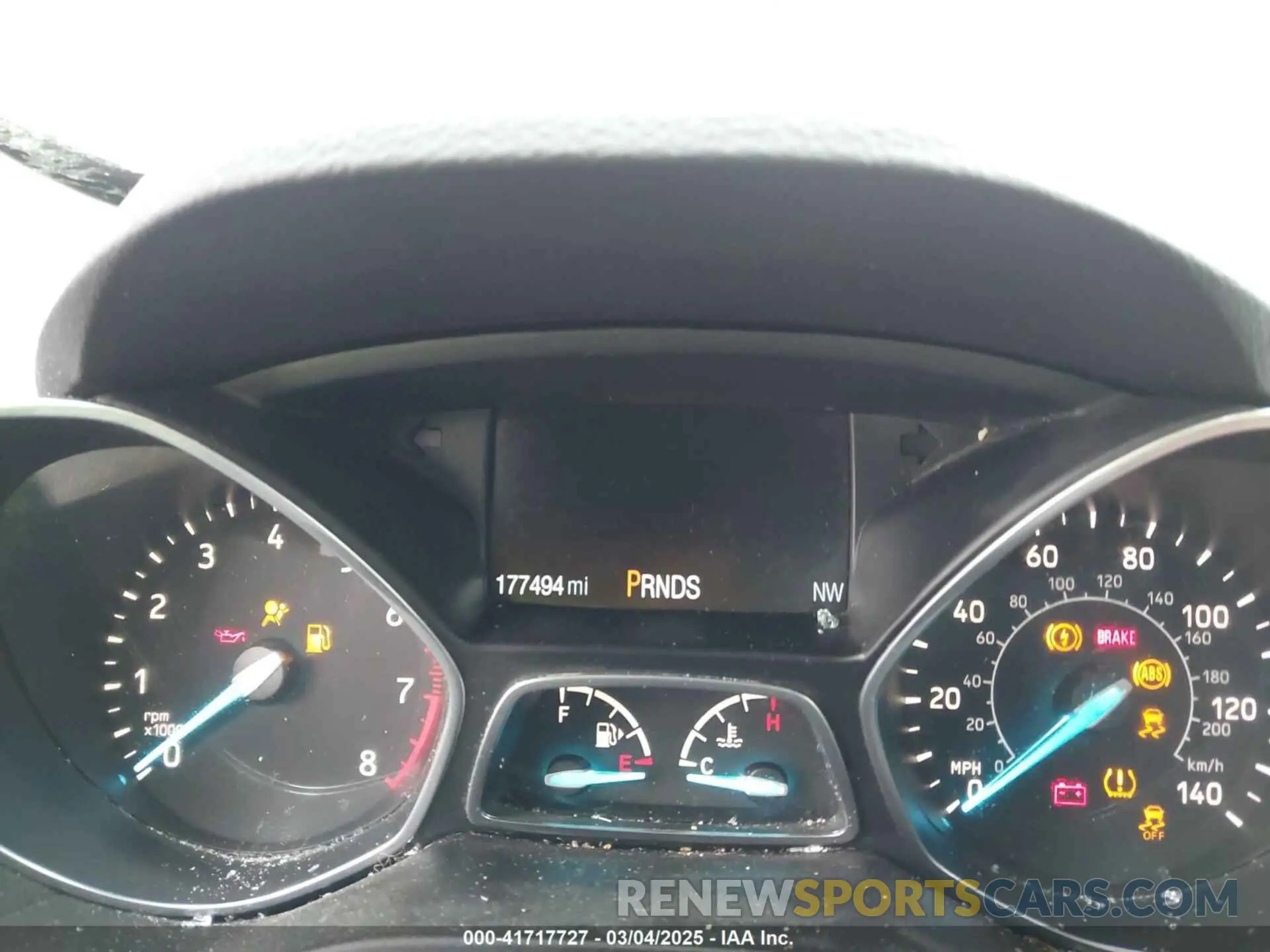 7 fotografías del automóvil dañado 1FMCU0F75KUB20308 FORD ESCAPE 2019