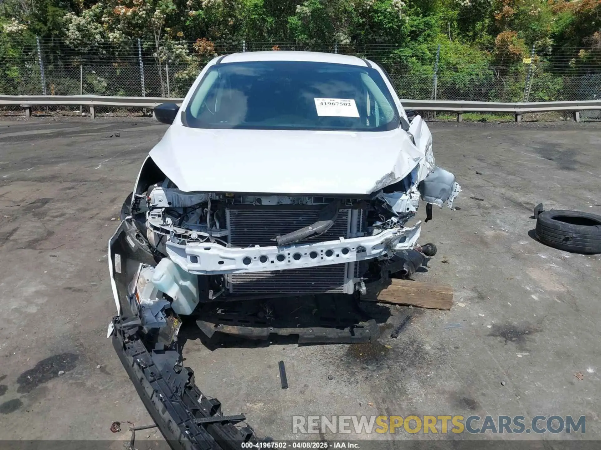 13 fotografías del automóvil dañado 1FMCU0F76KUB47758 FORD ESCAPE 2019