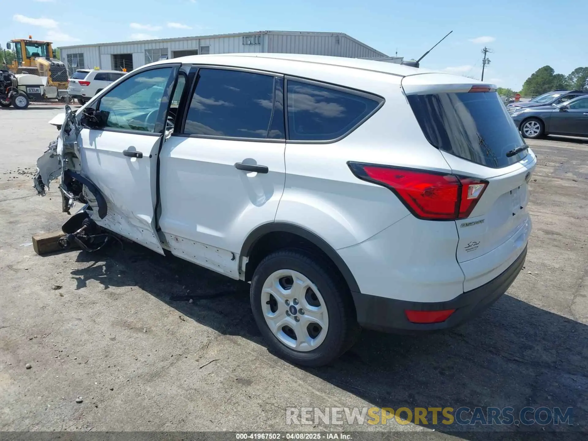 3 fotografías del automóvil dañado 1FMCU0F76KUB47758 FORD ESCAPE 2019