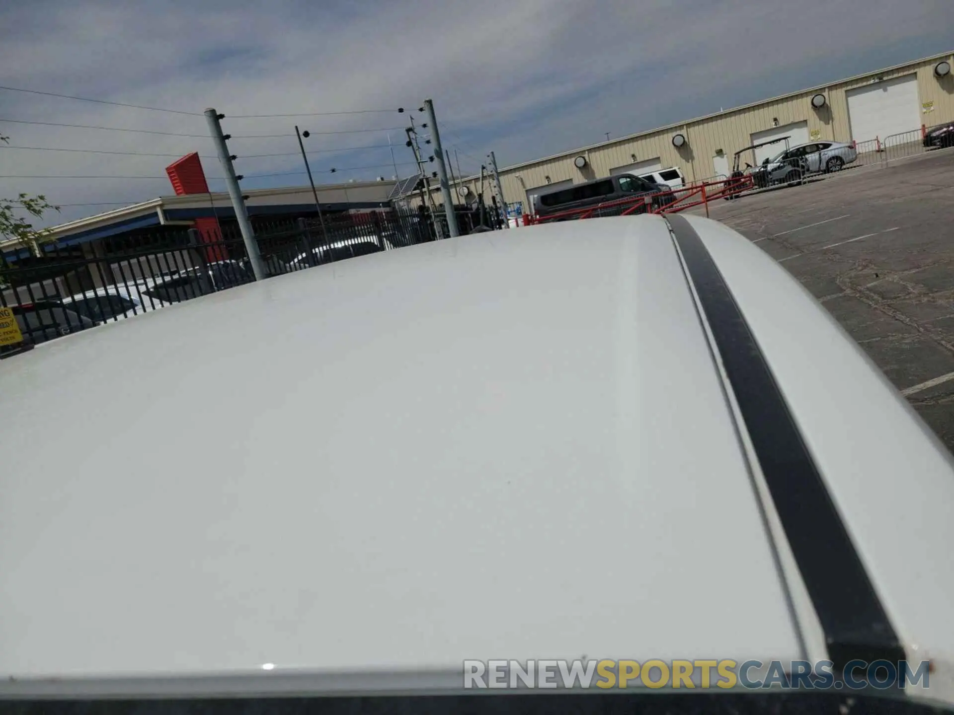 10 fotografías del automóvil dañado 1FMCU0F76KUC33507 FORD ESCAPE 2019
