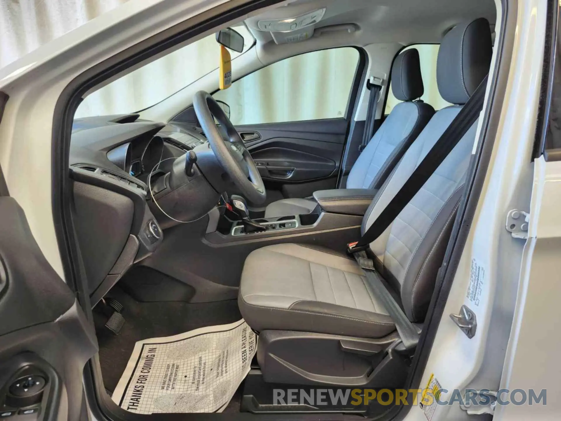 20 fotografías del automóvil dañado 1FMCU0F76KUC33507 FORD ESCAPE 2019