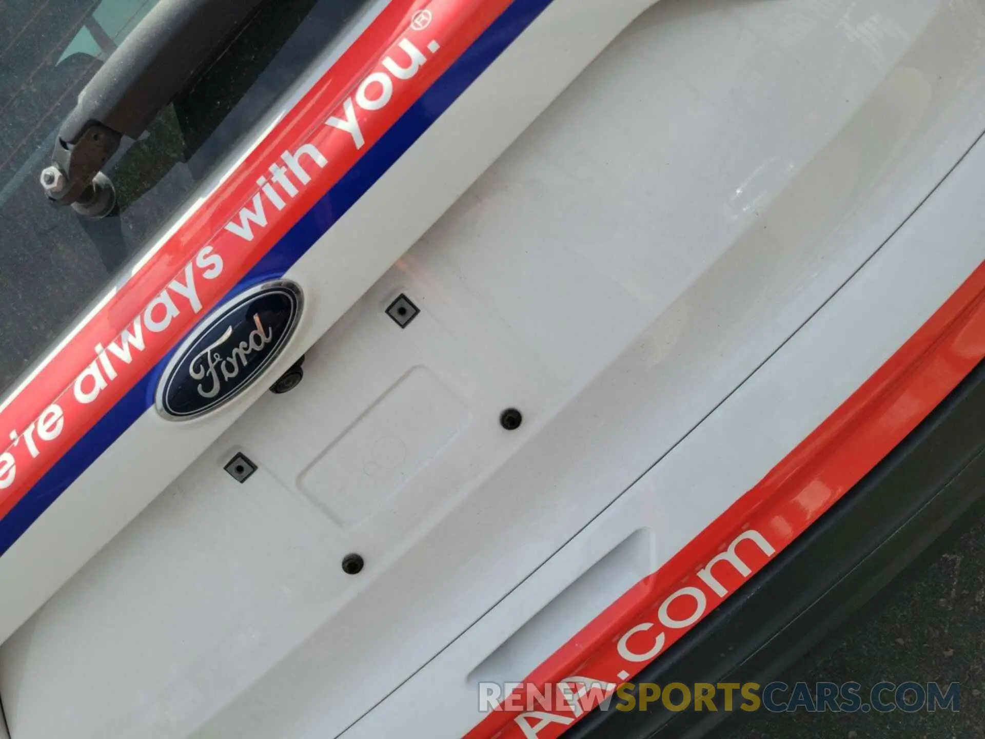 32 fotografías del automóvil dañado 1FMCU0F76KUC33507 FORD ESCAPE 2019
