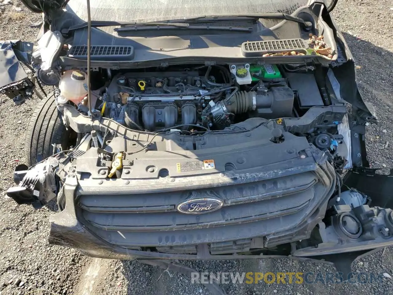 12 fotografías del automóvil dañado 1FMCU0F76KUC46905 FORD ESCAPE 2019