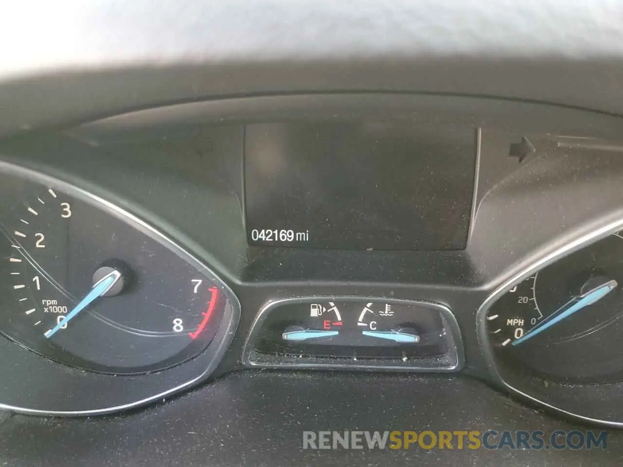 9 fotografías del automóvil dañado 1FMCU0F76KUC46905 FORD ESCAPE 2019