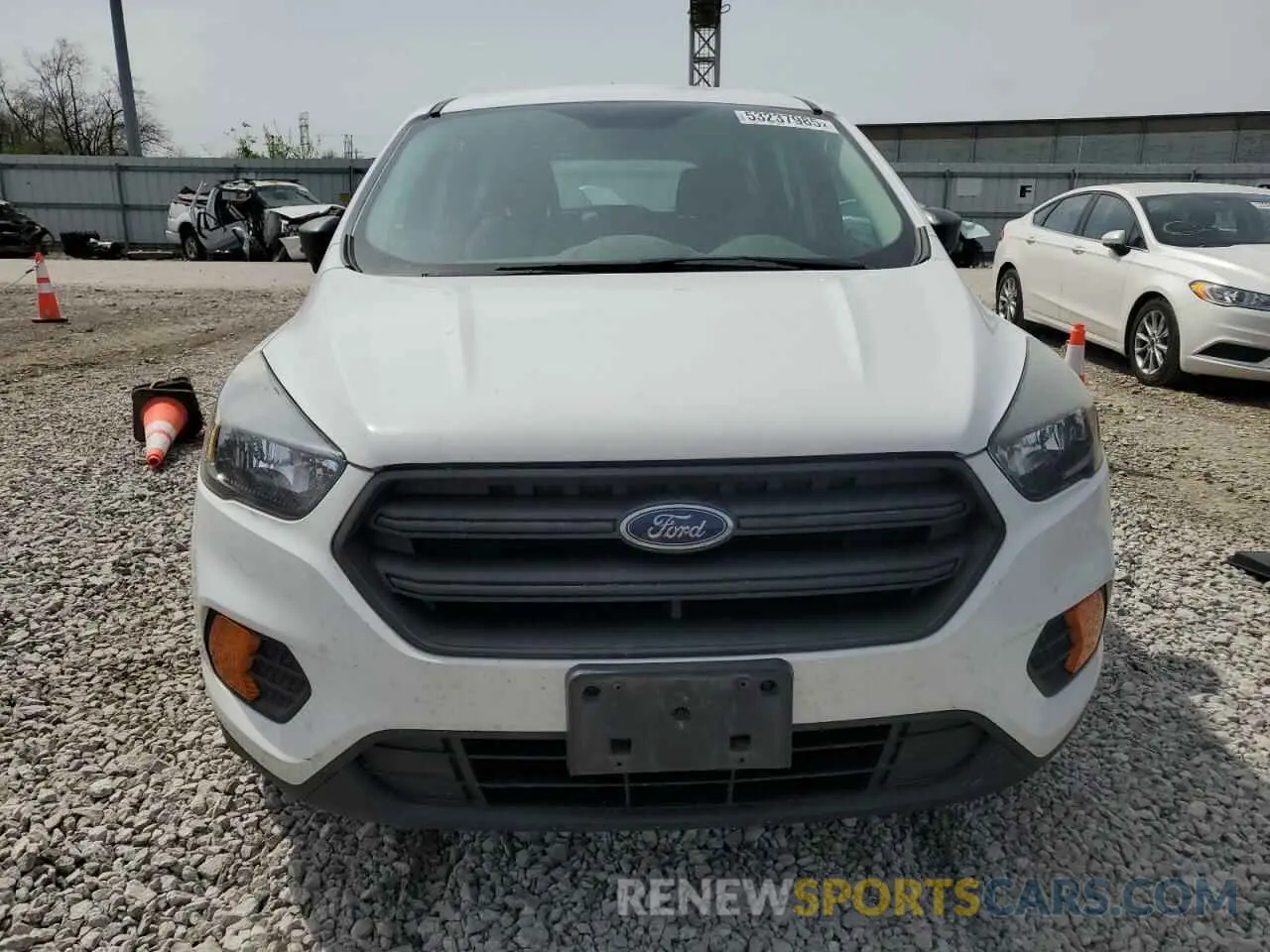 5 fotografías del automóvil dañado 1FMCU0F77KUA69524 FORD ESCAPE 2019
