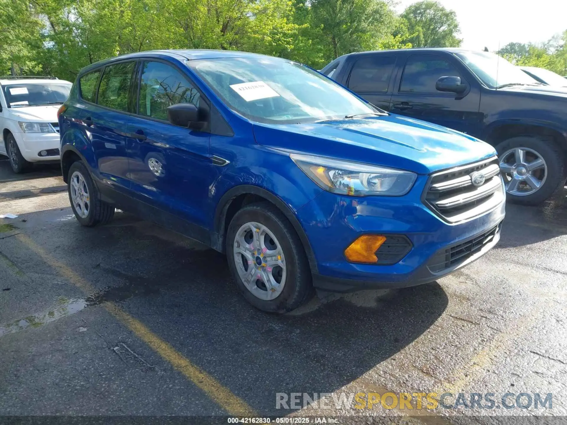1 fotografías del automóvil dañado 1FMCU0F77KUB11691 FORD ESCAPE 2019