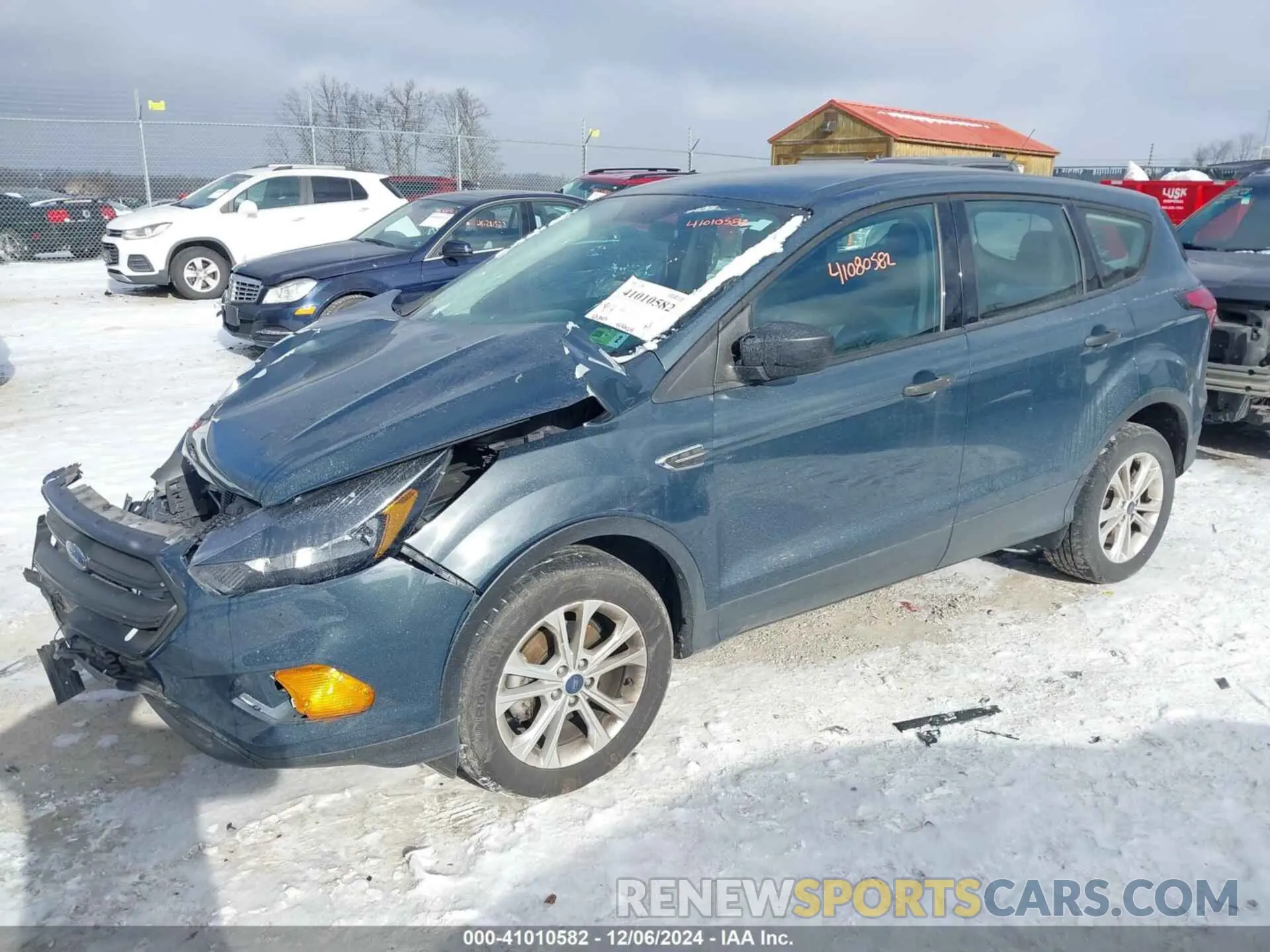 2 fotografías del automóvil dañado 1FMCU0F78KUA96005 FORD ESCAPE 2019