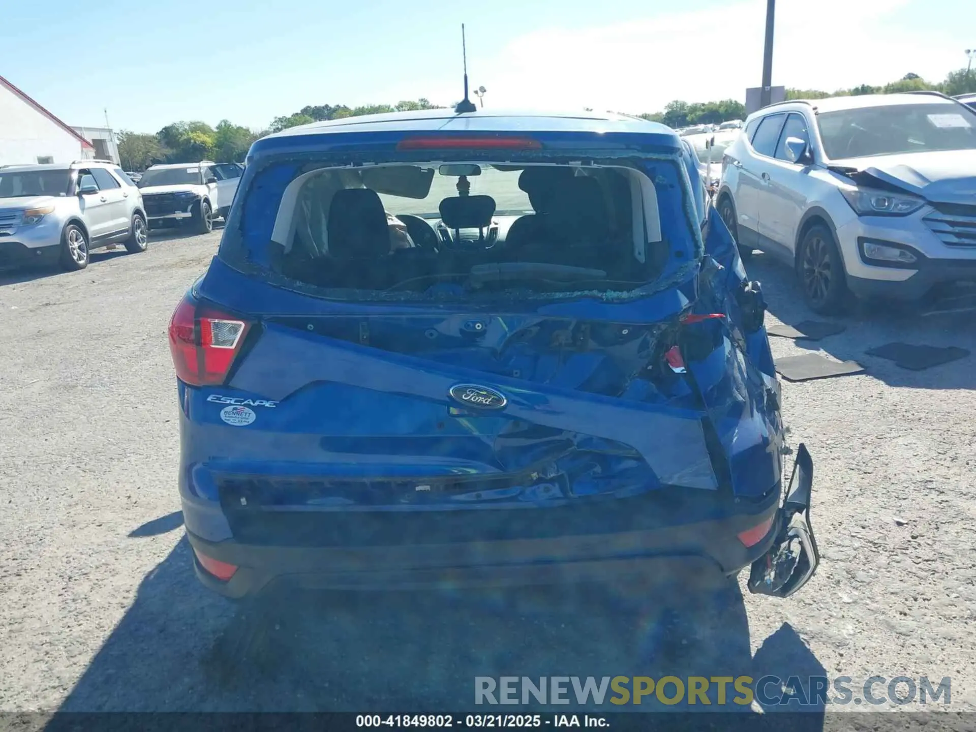 17 fotografías del automóvil dañado 1FMCU0F79KUA38758 FORD ESCAPE 2019