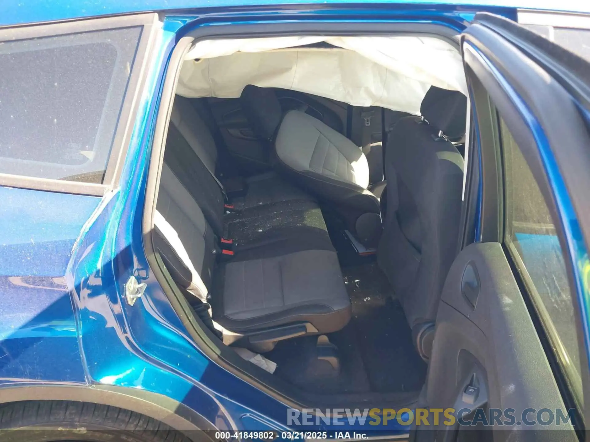 8 fotografías del automóvil dañado 1FMCU0F79KUA38758 FORD ESCAPE 2019