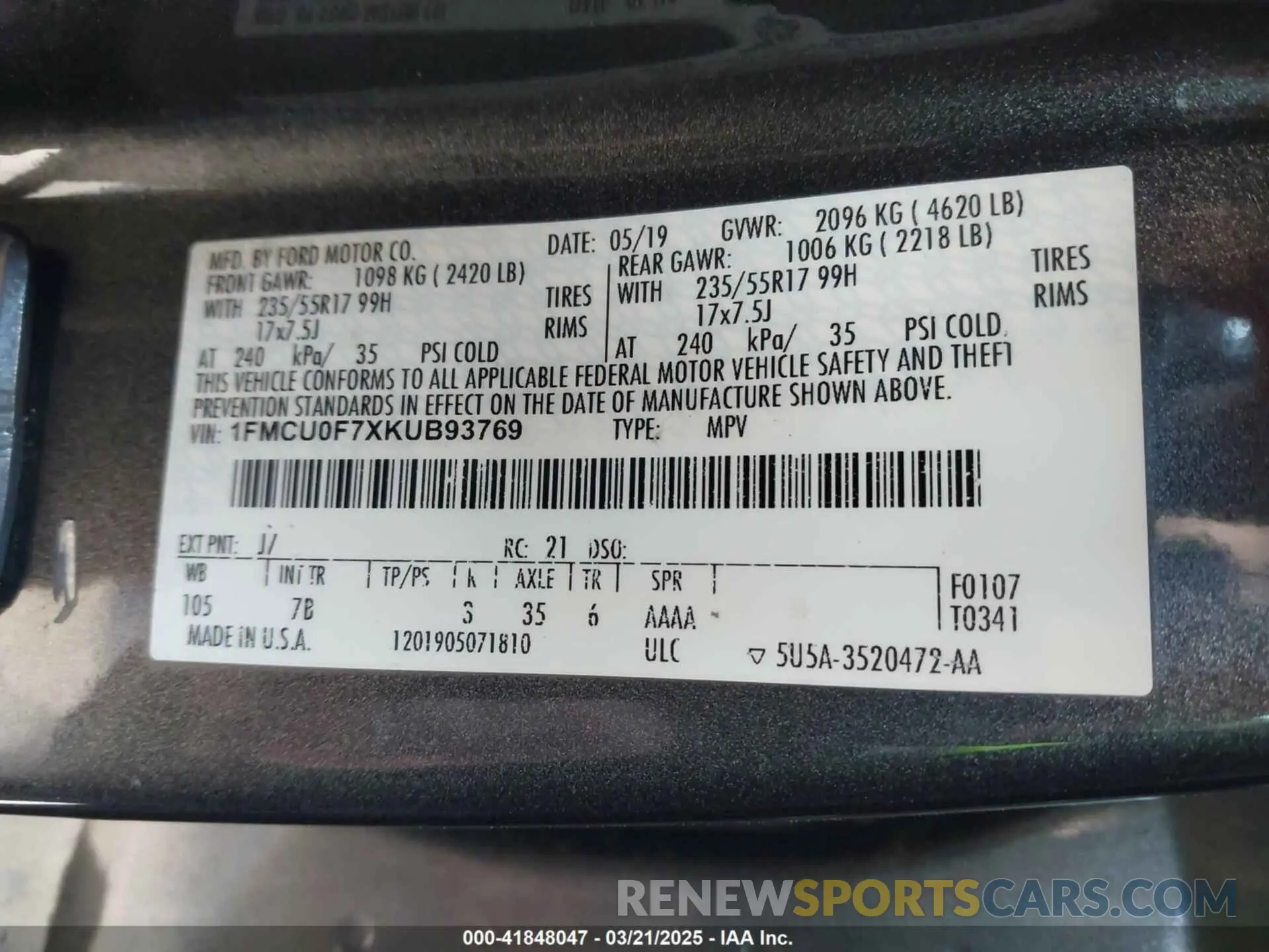 9 fotografías del automóvil dañado 1FMCU0F7XKUB93769 FORD ESCAPE 2019
