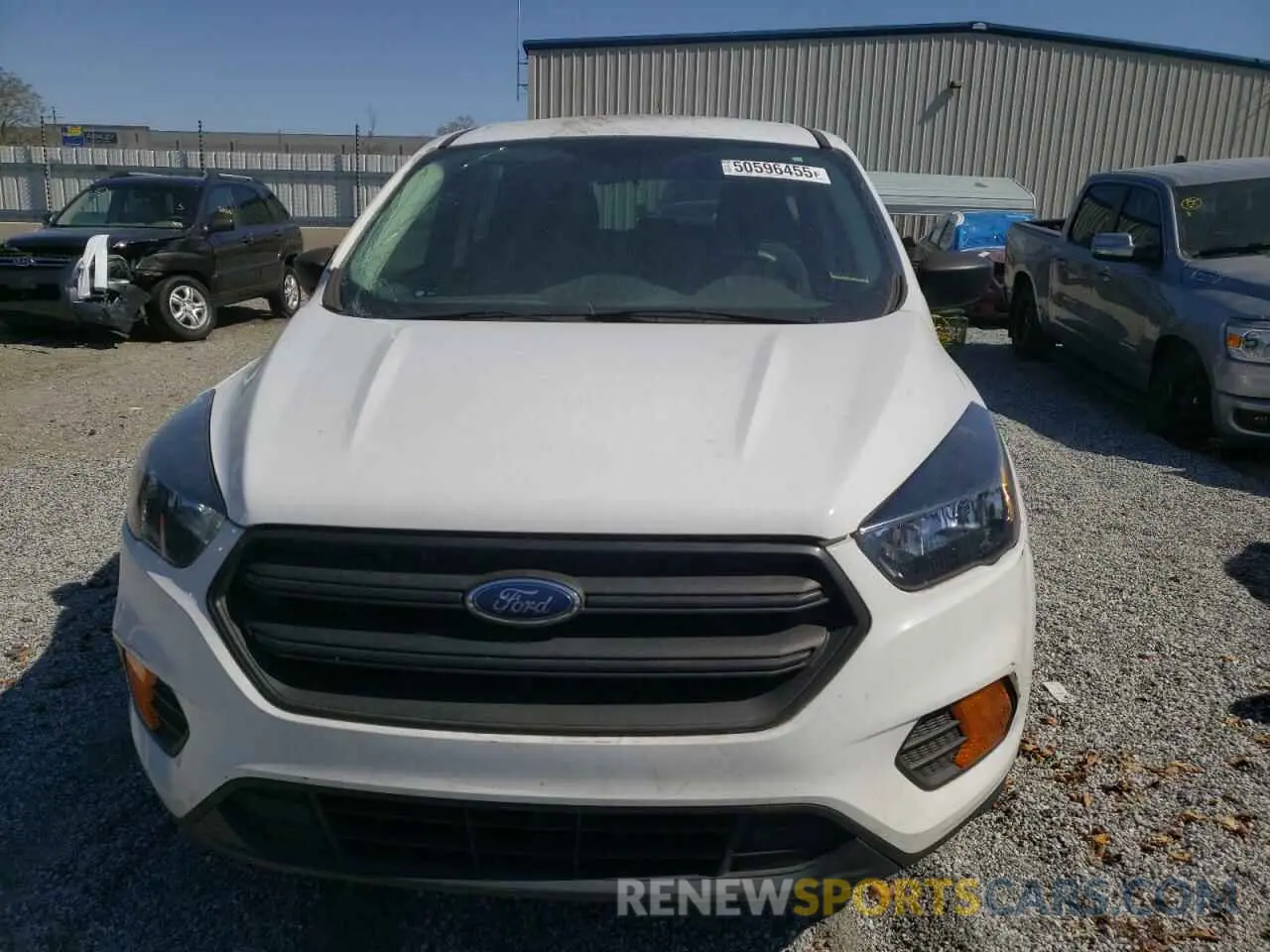 5 fotografías del automóvil dañado 1FMCU0F7XKUB94243 FORD ESCAPE 2019
