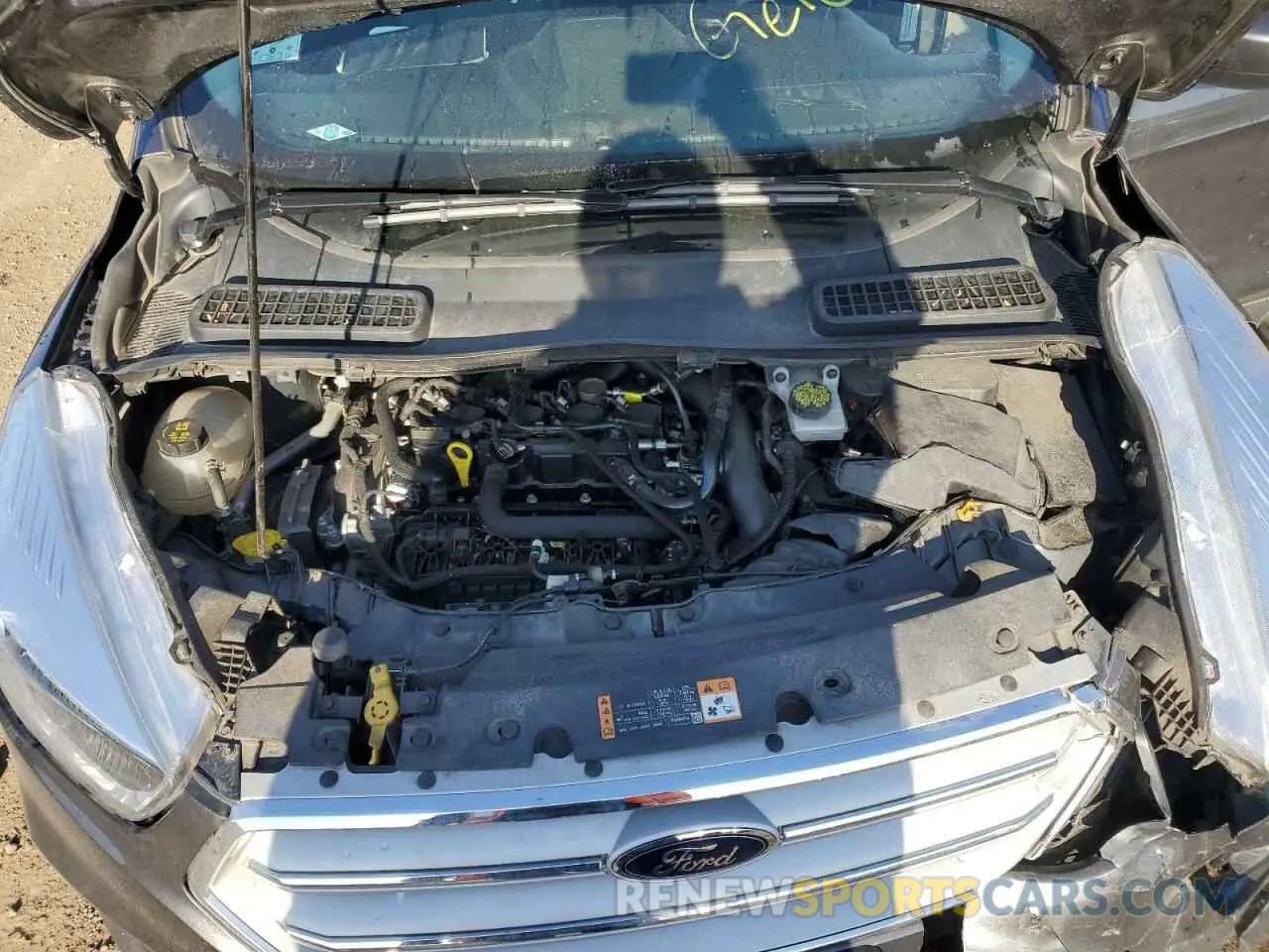 12 fotografías del automóvil dañado 1FMCU0GD0KUA30813 FORD ESCAPE 2019