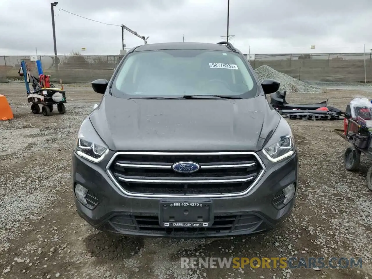 5 fotografías del automóvil dañado 1FMCU0GD0KUA80546 FORD ESCAPE 2019