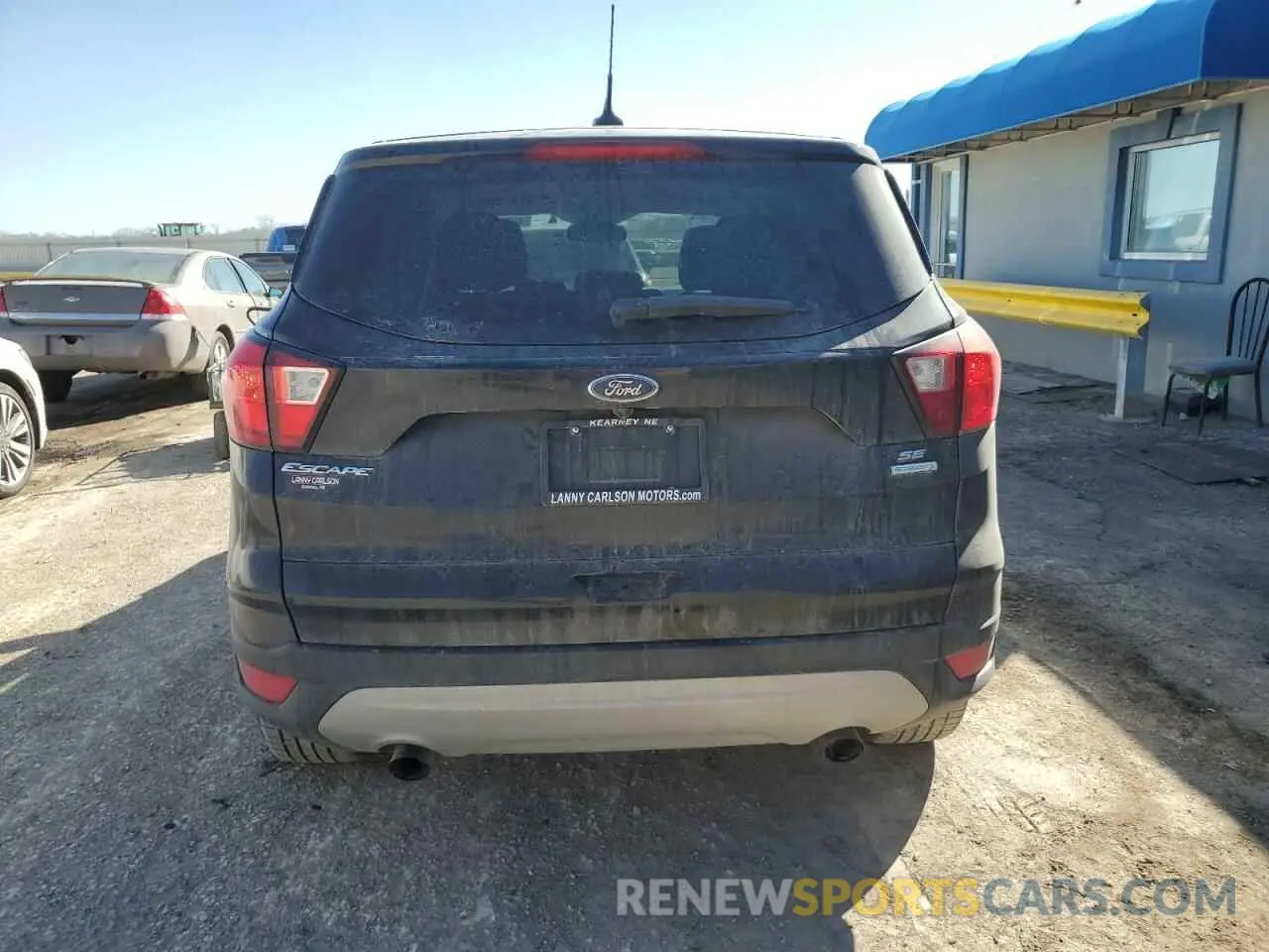 6 fotografías del automóvil dañado 1FMCU0GD0KUB14291 FORD ESCAPE 2019