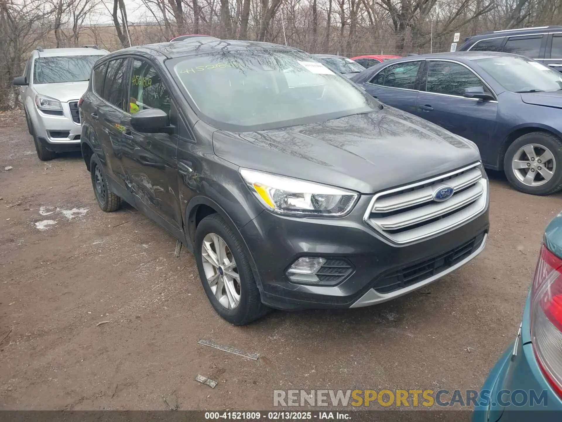 1 fotografías del automóvil dañado 1FMCU0GD0KUB32385 FORD ESCAPE 2019