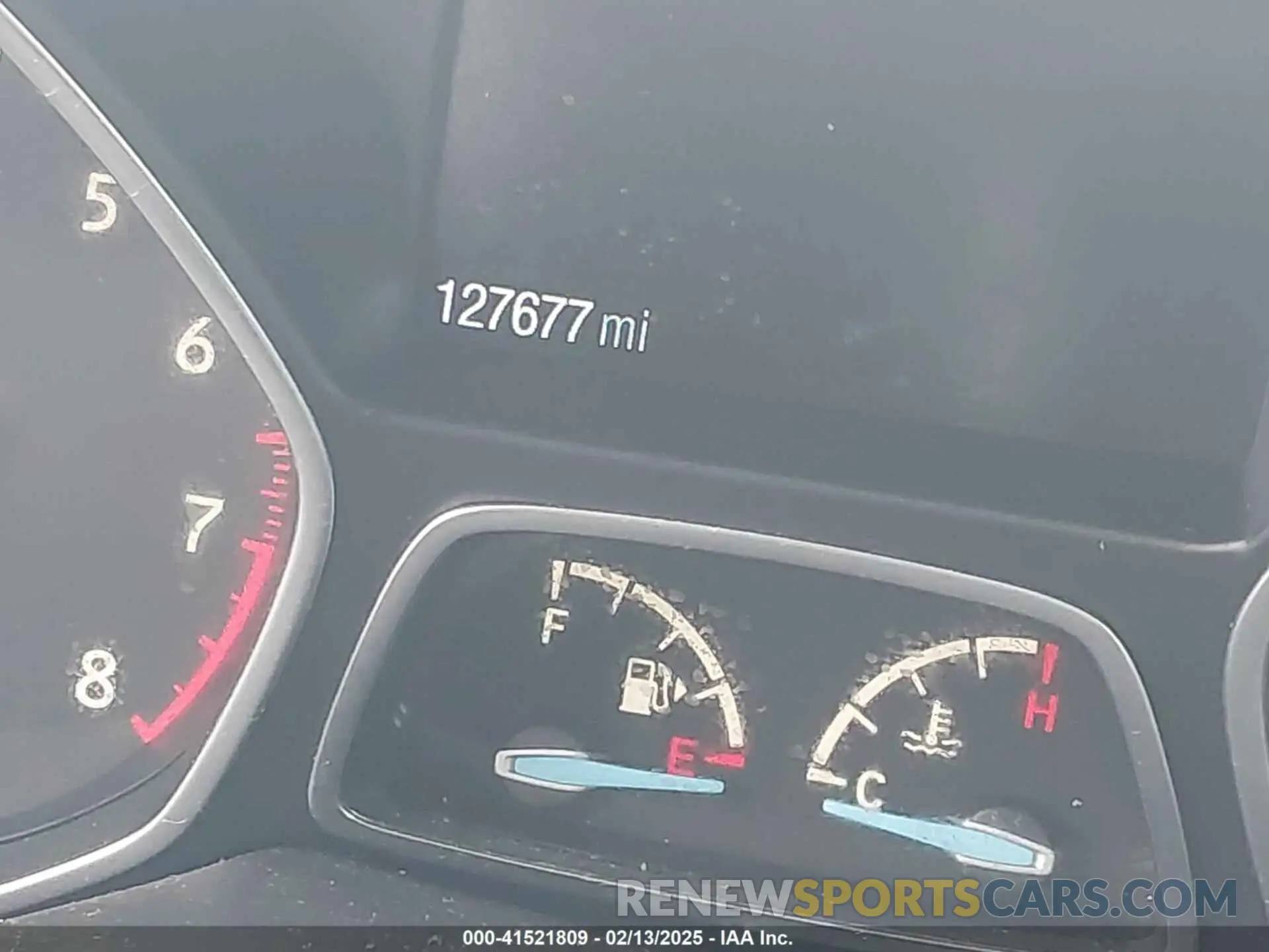 15 fotografías del automóvil dañado 1FMCU0GD0KUB32385 FORD ESCAPE 2019
