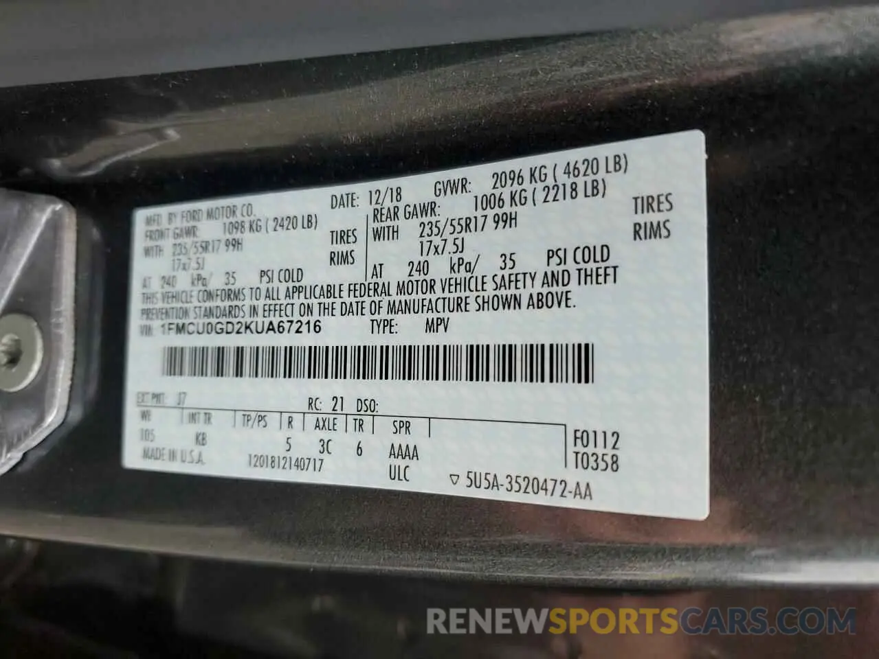 14 fotografías del automóvil dañado 1FMCU0GD2KUA67216 FORD ESCAPE 2019