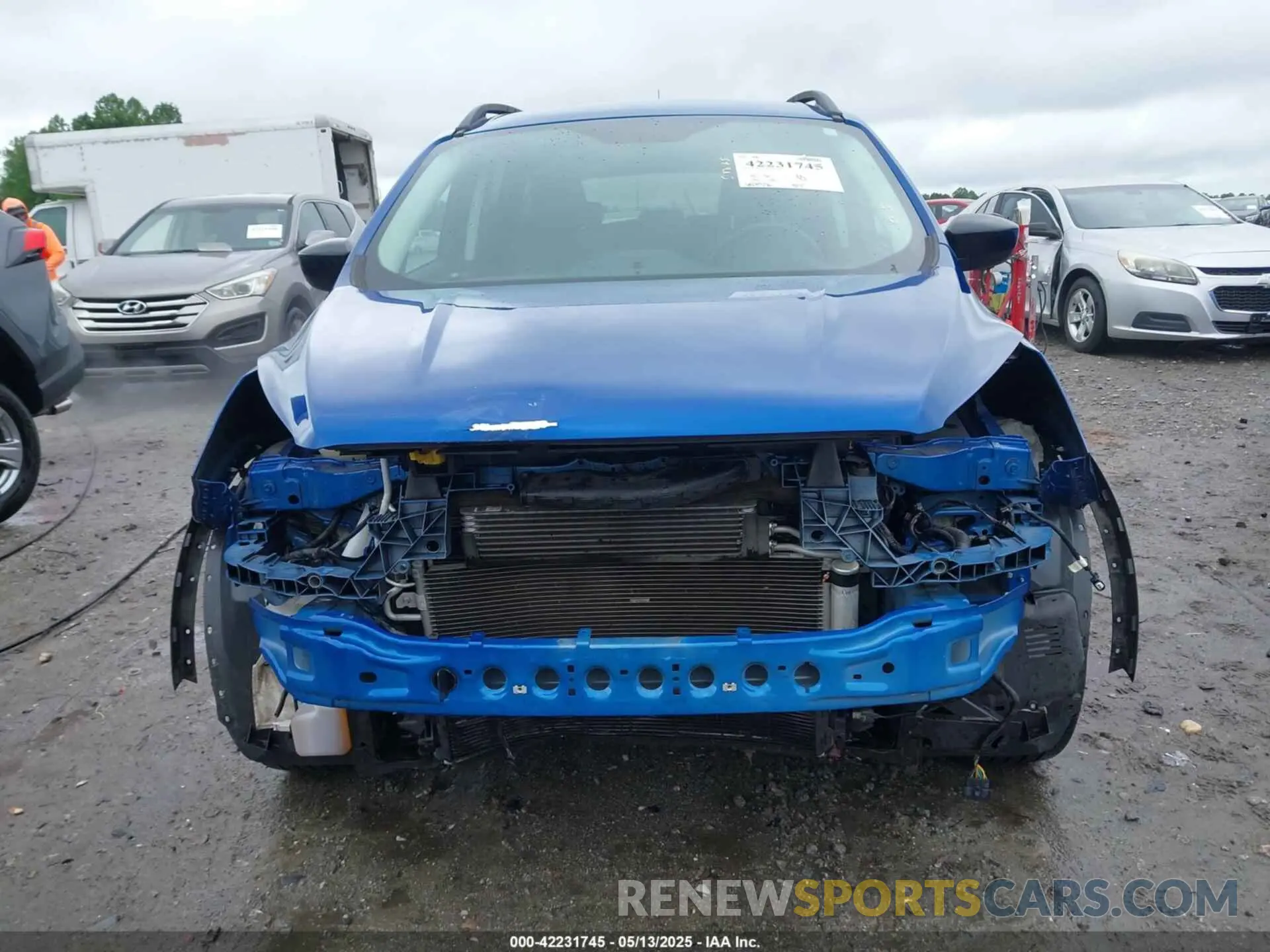 13 fotografías del automóvil dañado 1FMCU0GD2KUB45025 FORD ESCAPE 2019