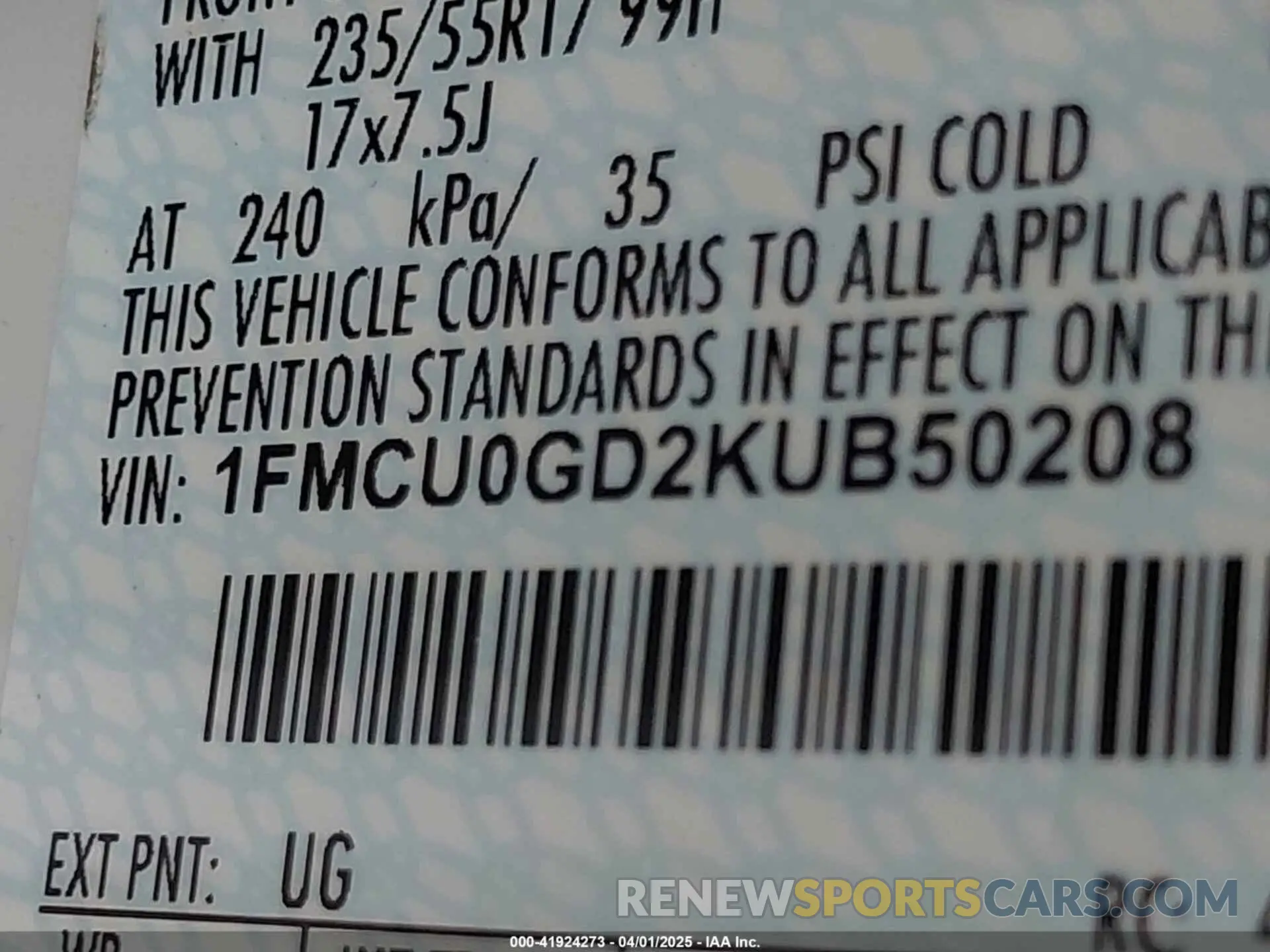 9 fotografías del automóvil dañado 1FMCU0GD2KUB50208 FORD ESCAPE 2019