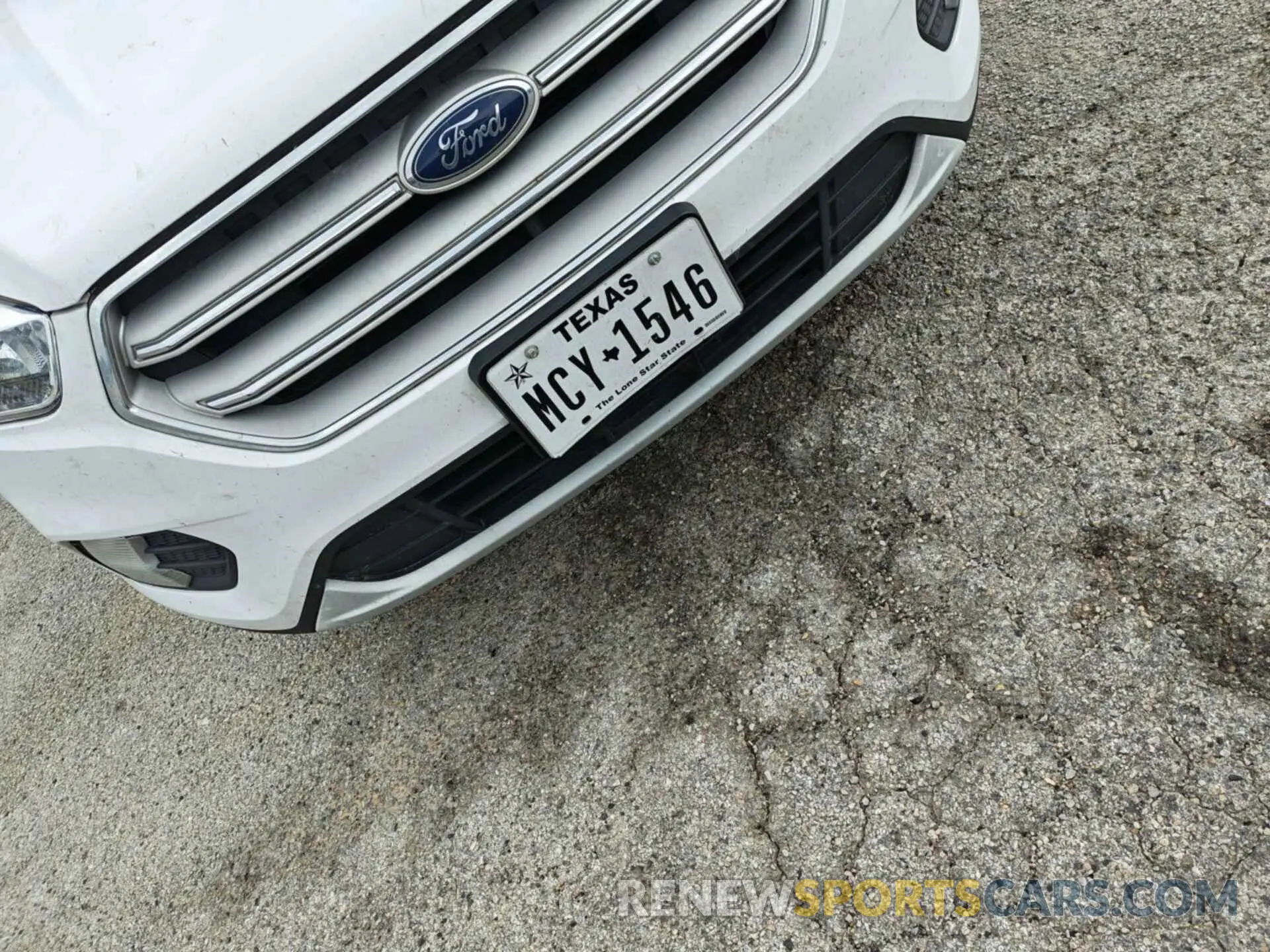 21 fotografías del automóvil dañado 1FMCU0GD2KUB82463 FORD ESCAPE 2019