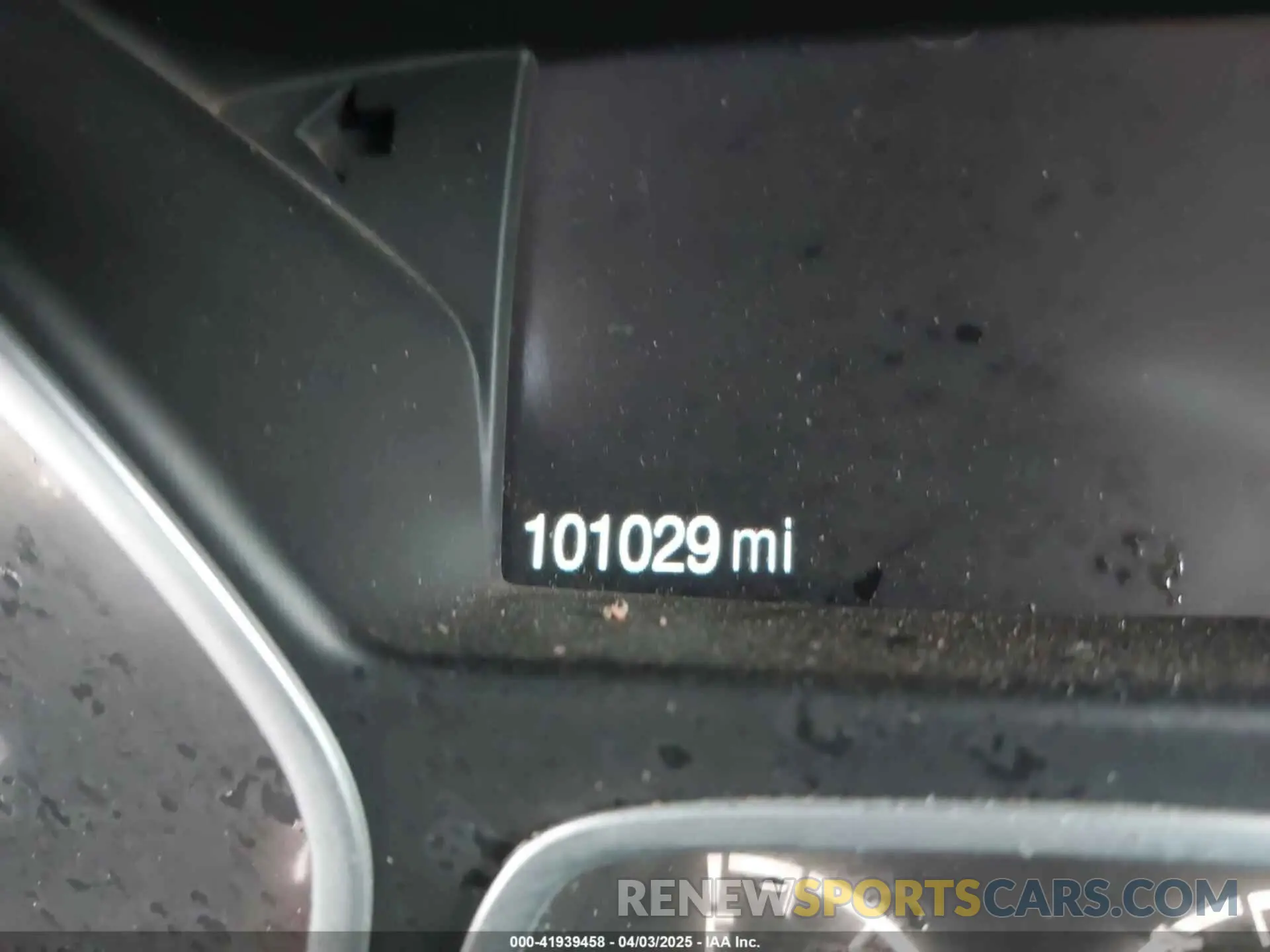 16 fotografías del automóvil dañado 1FMCU0GD2KUC52592 FORD ESCAPE 2019