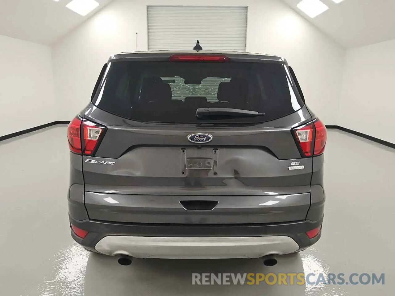 6 fotografías del automóvil dañado 1FMCU0GD2KUC52723 FORD ESCAPE 2019