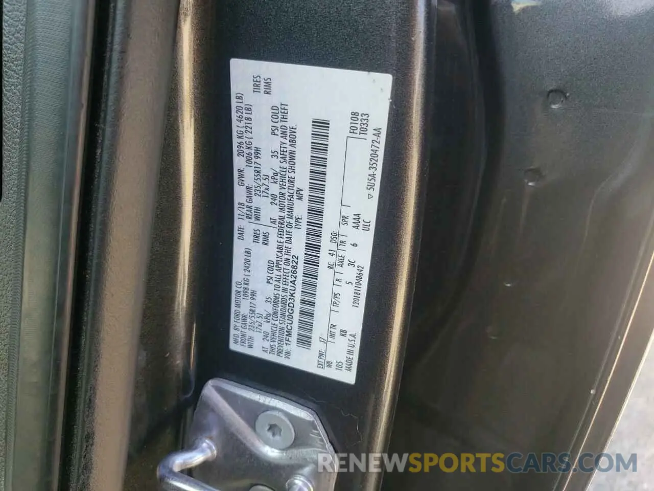 13 fotografías del automóvil dañado 1FMCU0GD3KUA26822 FORD ESCAPE 2019