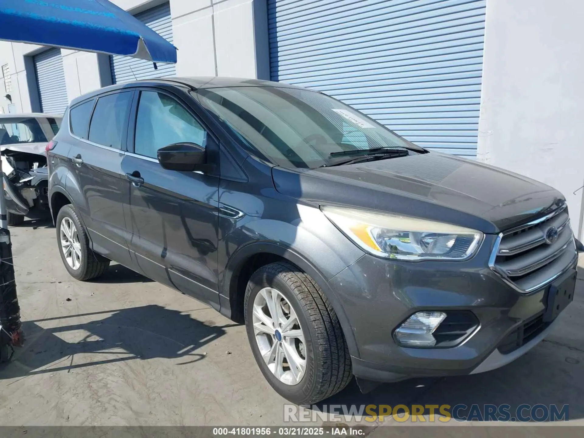 1 fotografías del automóvil dañado 1FMCU0GD3KUA71923 FORD ESCAPE 2019