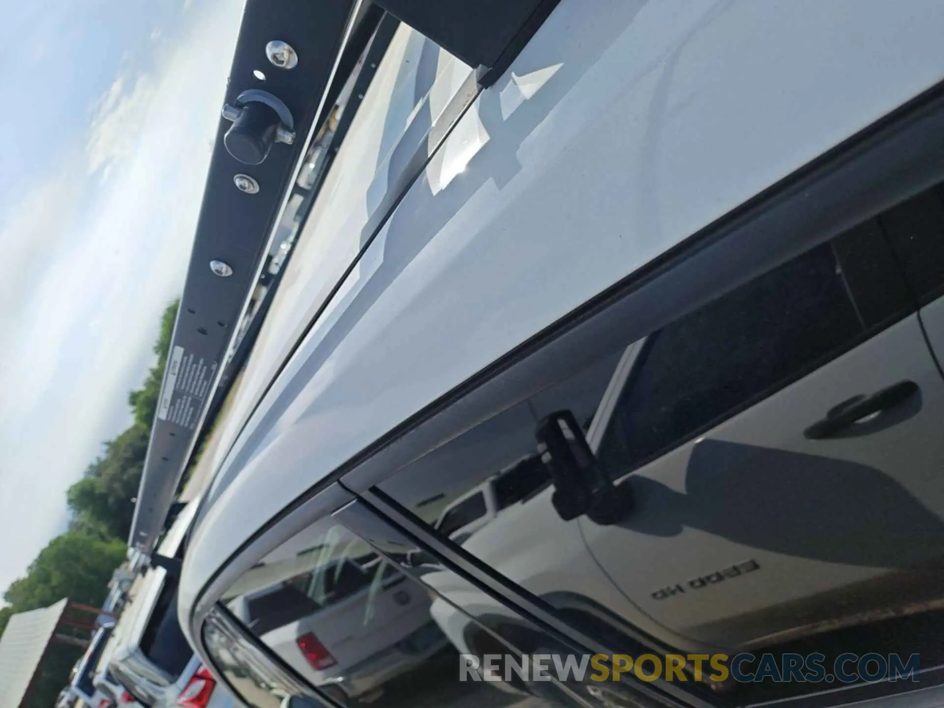 18 fotografías del automóvil dañado 1FMCU0GD4KUA34072 FORD ESCAPE 2019
