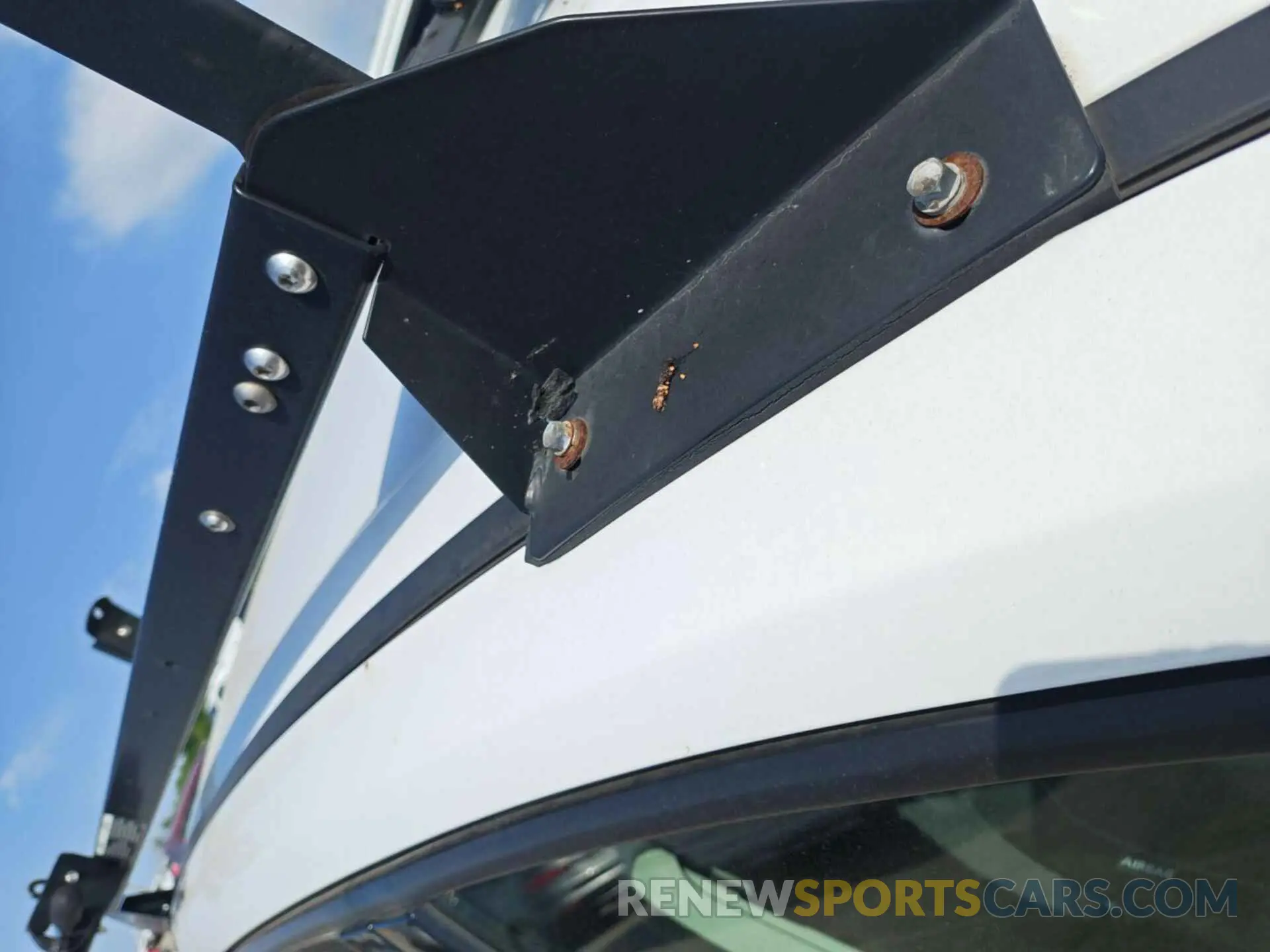 21 fotografías del automóvil dañado 1FMCU0GD4KUA34072 FORD ESCAPE 2019