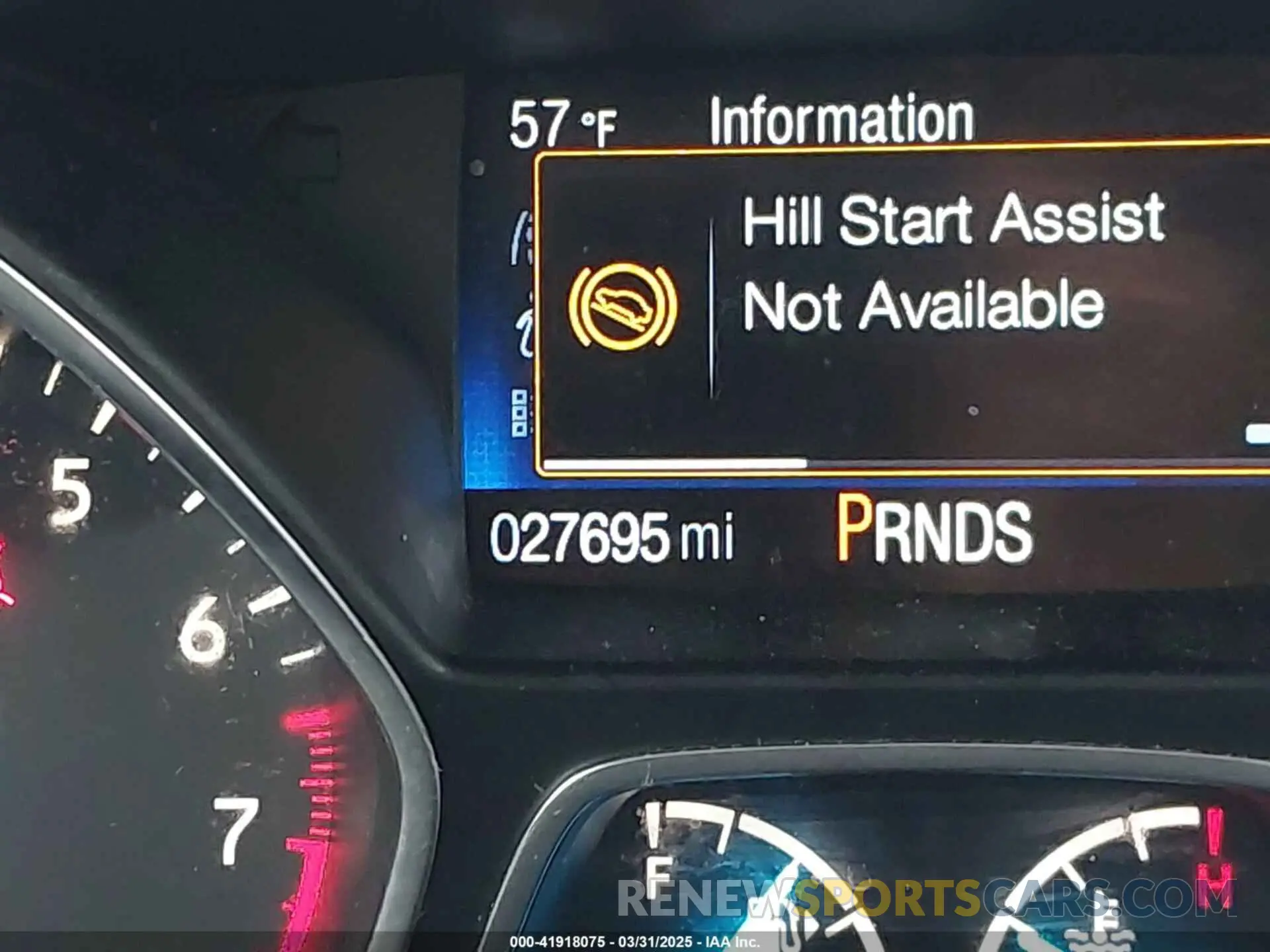 15 fotografías del automóvil dañado 1FMCU0GD4KUA60347 FORD ESCAPE 2019