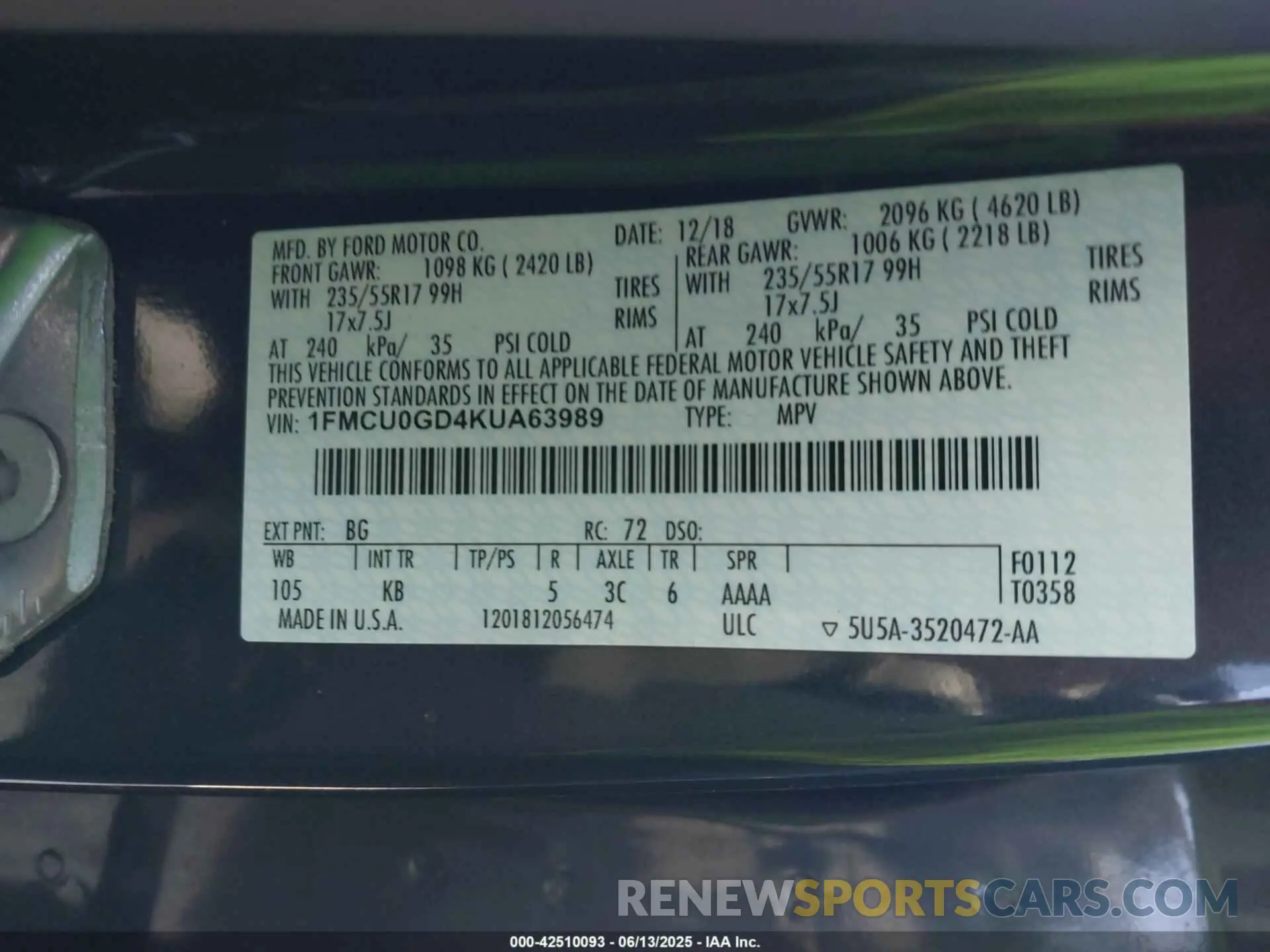 9 fotografías del automóvil dañado 1FMCU0GD4KUA63989 FORD ESCAPE 2019