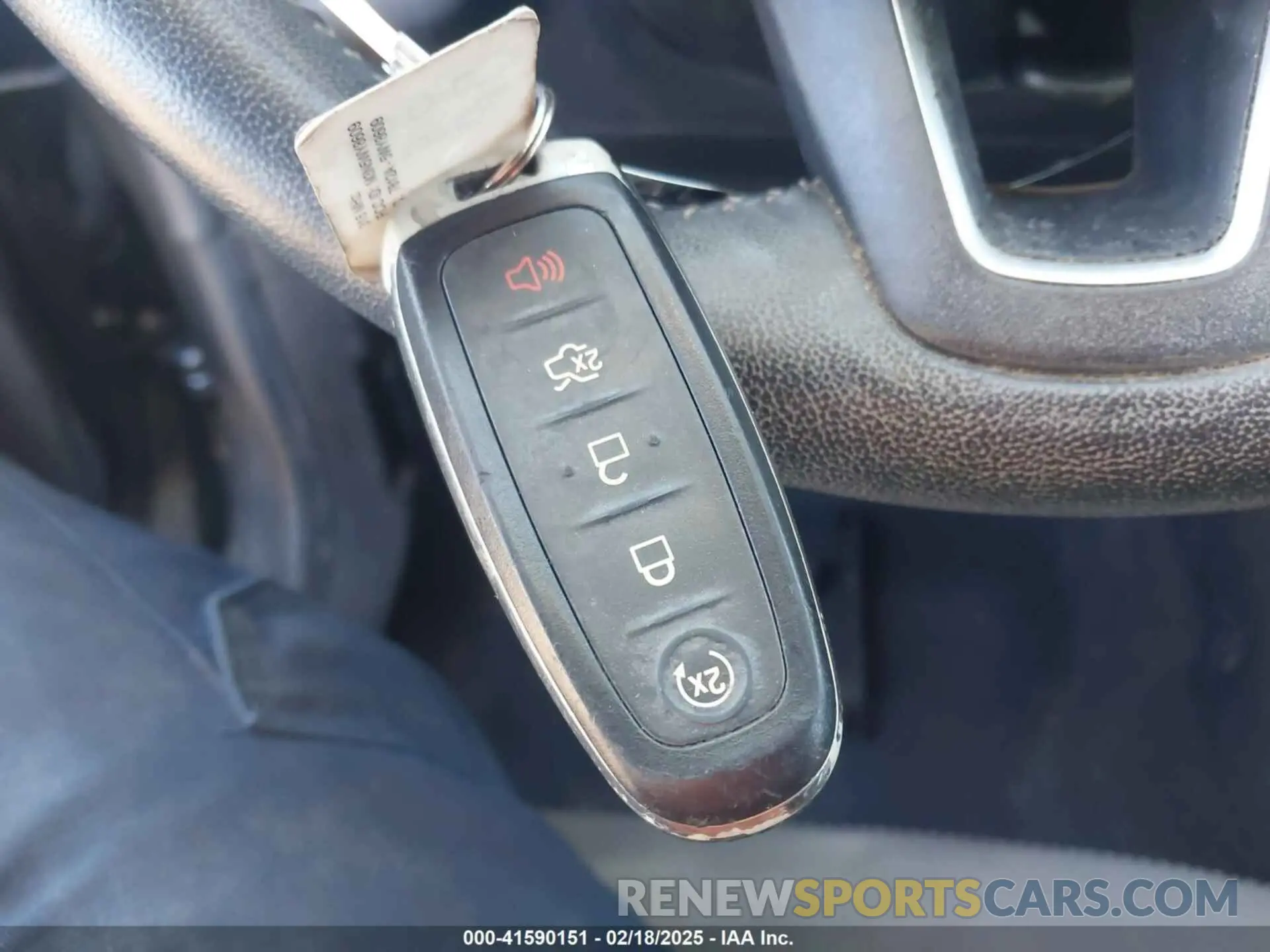 11 fotografías del automóvil dañado 1FMCU0GD4KUA91551 FORD ESCAPE 2019