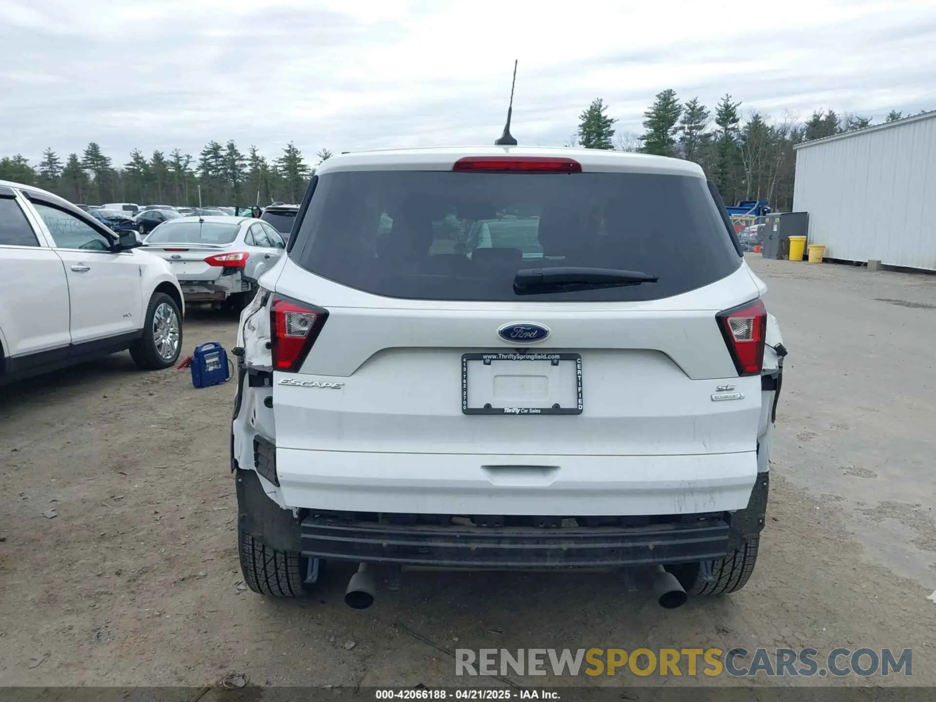 17 fotografías del automóvil dañado 1FMCU0GD4KUC35521 FORD ESCAPE 2019