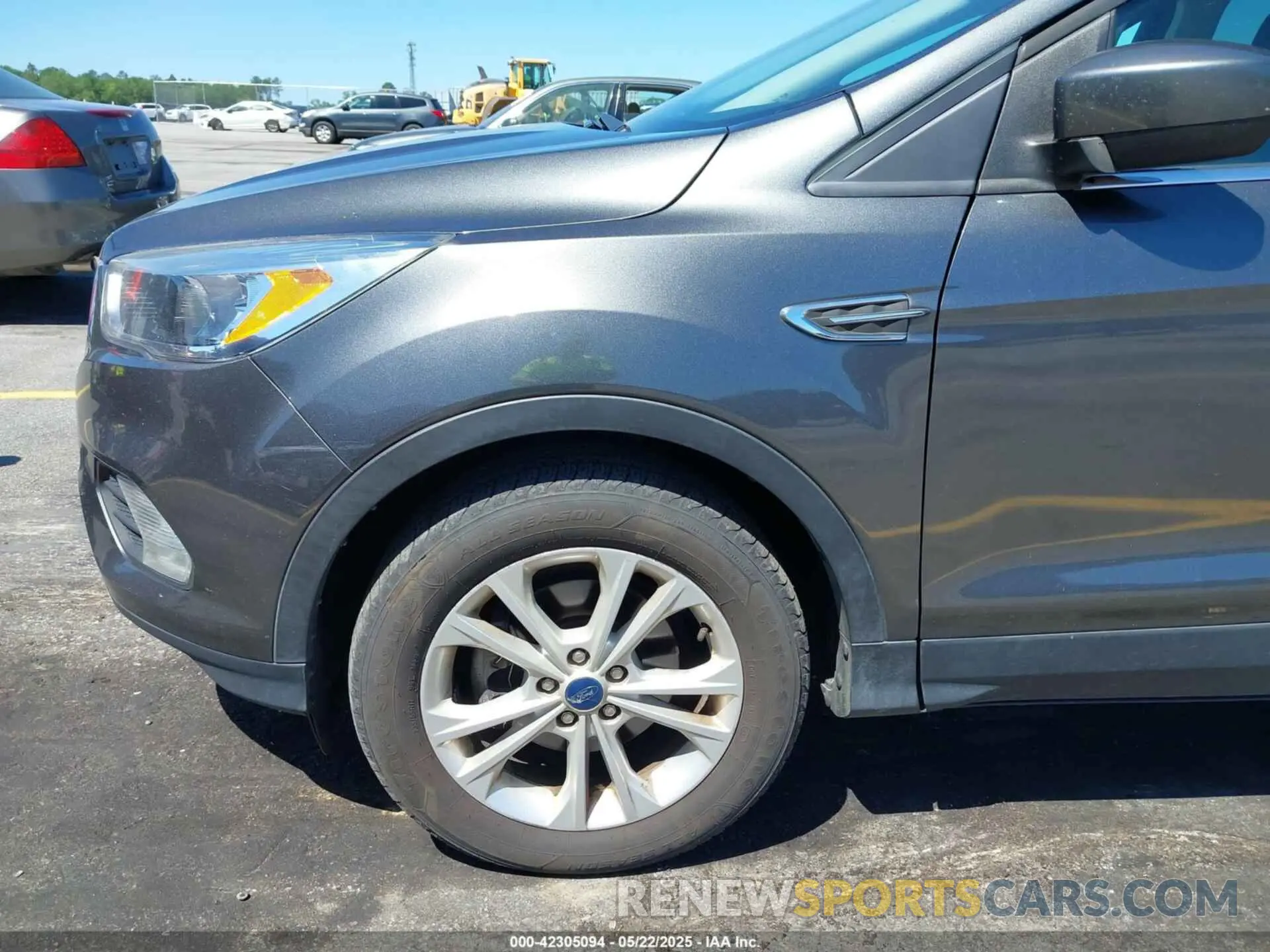 6 fotografías del automóvil dañado 1FMCU0GD5KUB19907 FORD ESCAPE 2019