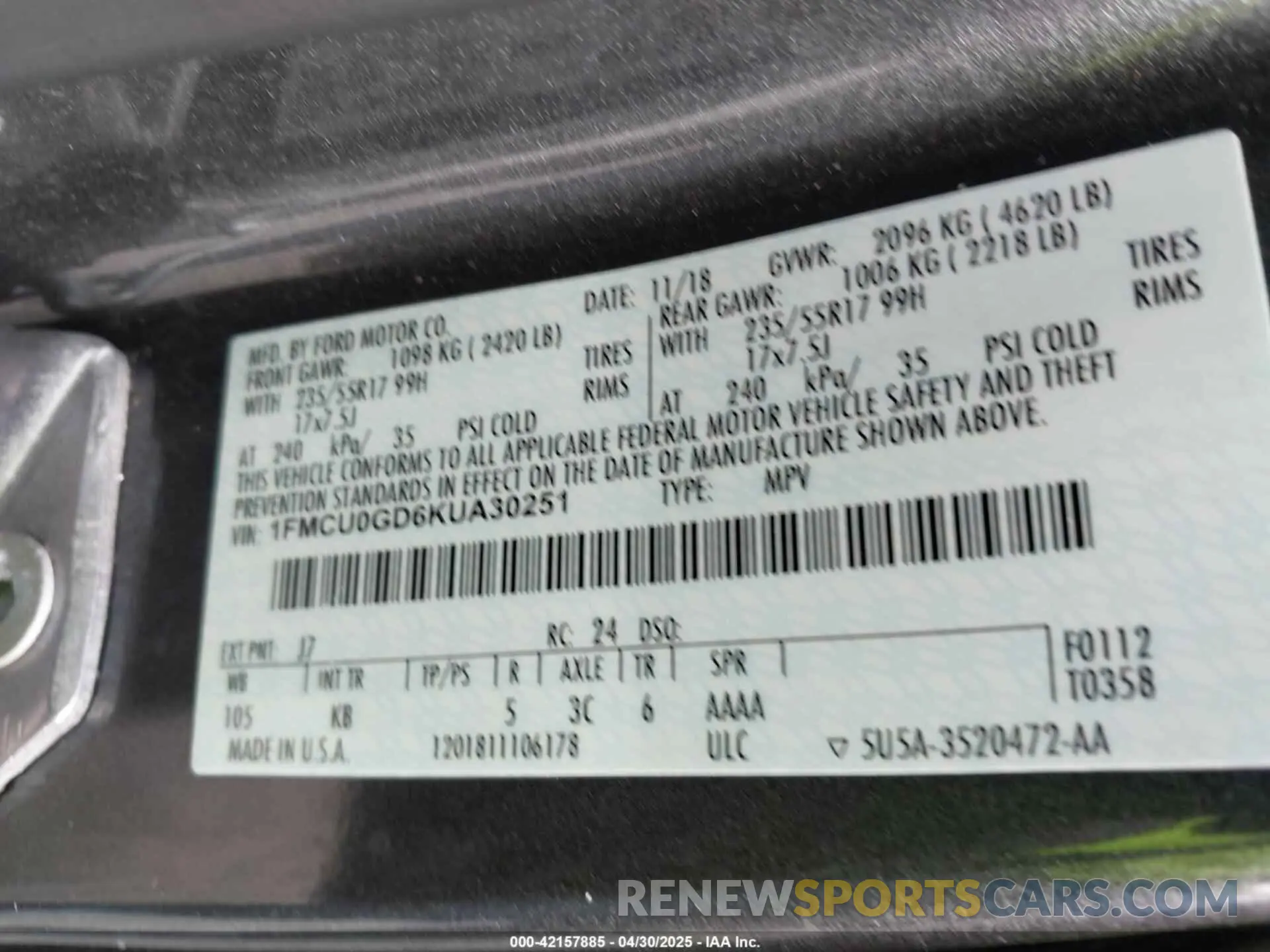 9 fotografías del automóvil dañado 1FMCU0GD6KUA30251 FORD ESCAPE 2019