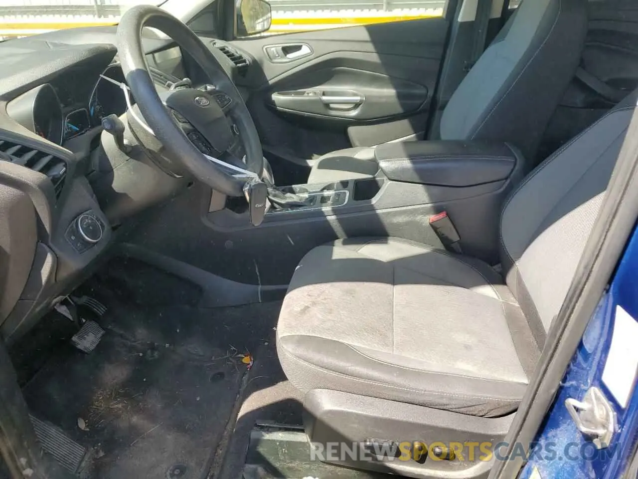 7 fotografías del automóvil dañado 1FMCU0GD6KUA32596 FORD ESCAPE 2019