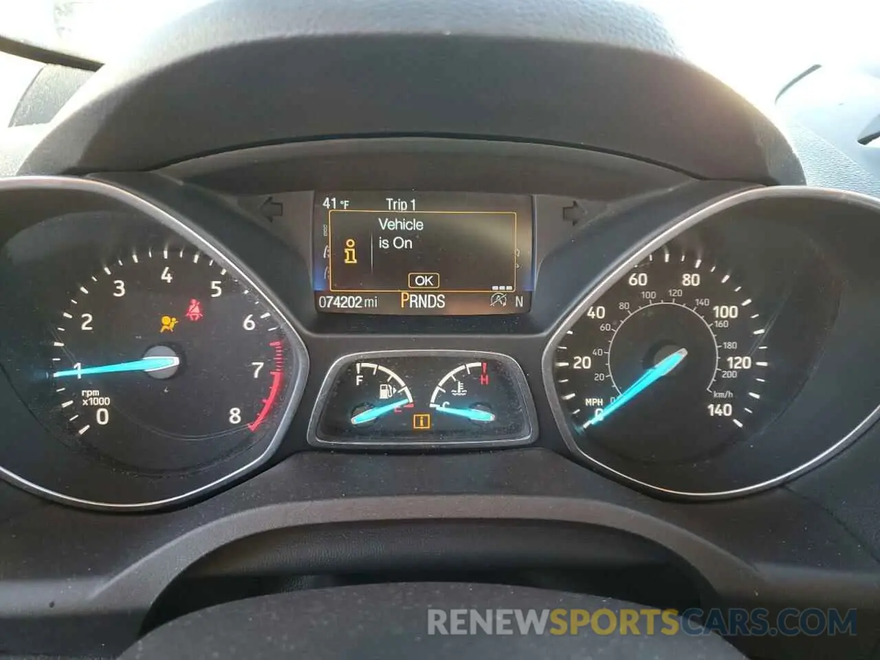 9 fotografías del automóvil dañado 1FMCU0GD6KUA44151 FORD ESCAPE 2019
