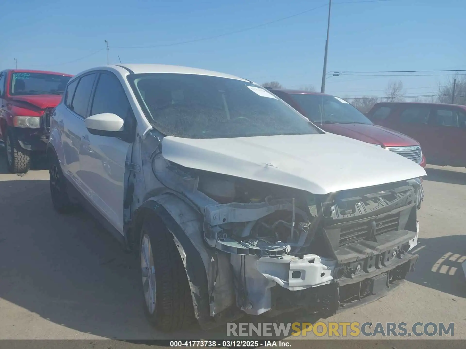 1 fotografías del automóvil dañado 1FMCU0GD6KUB98553 FORD ESCAPE 2019