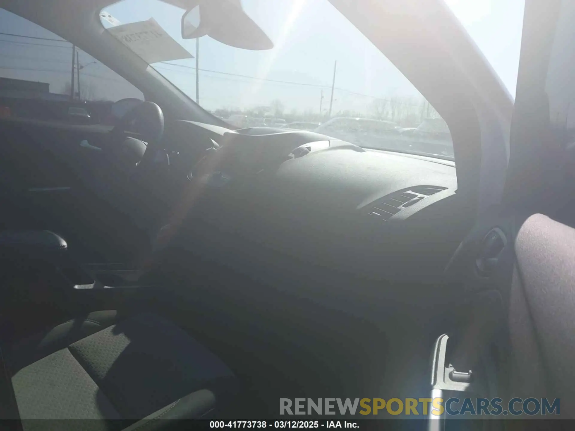 5 fotografías del automóvil dañado 1FMCU0GD6KUB98553 FORD ESCAPE 2019